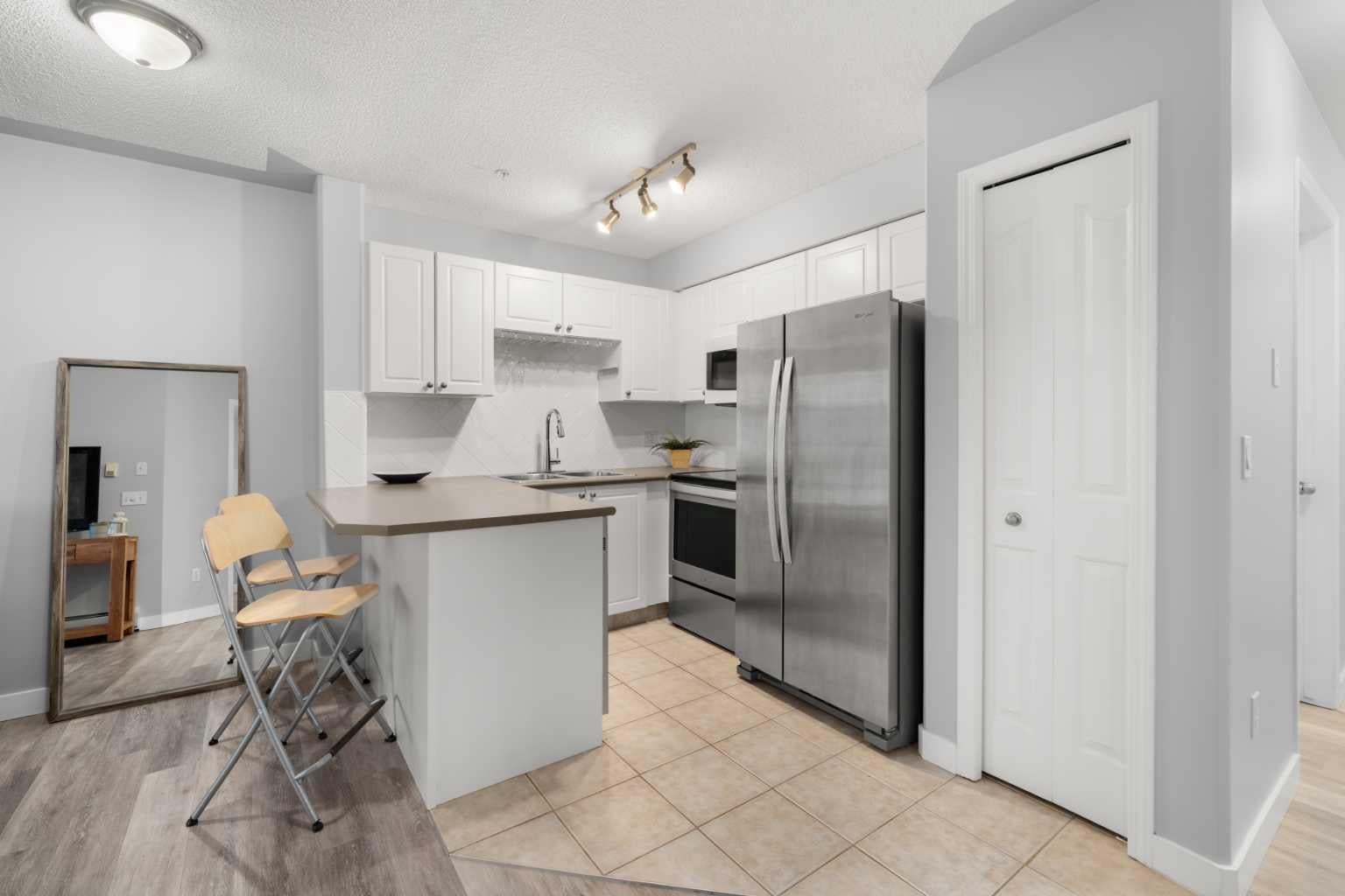 345 Rocky Vista Park NW 123