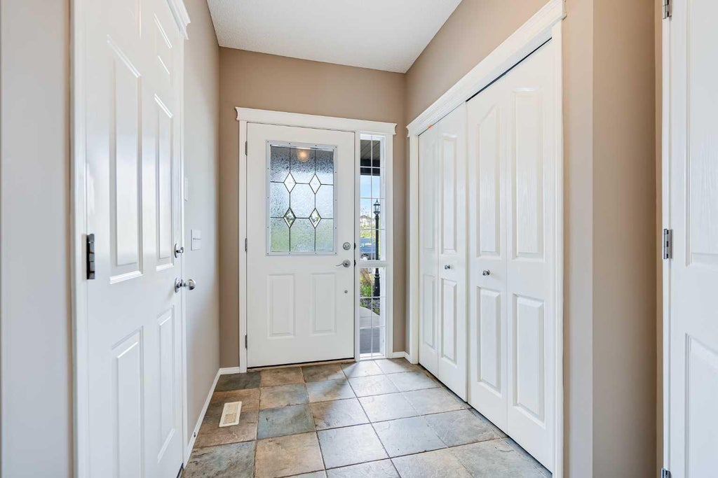 Photo of 34 Kincora Drive NW, Calgary, AB T3R 1K8 (MLS # A2350757)