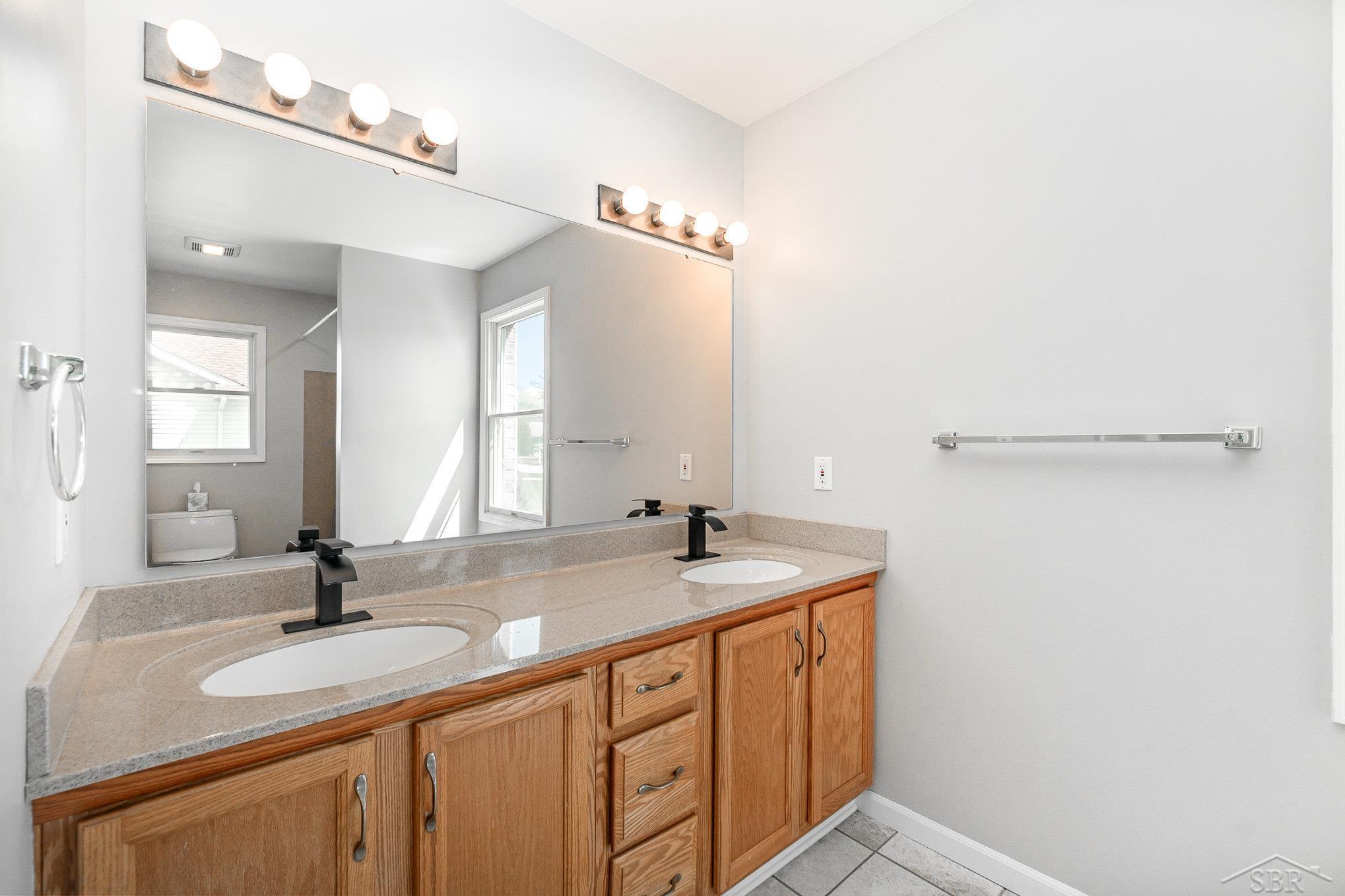 Saginaw, Michigan 48603, United States, 3 Bedrooms Bedrooms, ,2 BathroomsBathrooms,Residential,Pending,133802