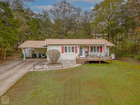 Photo of 9 Tonto Circle, Cherokee Village, AR 72529 (MLS # 10125522) Photo of 9 Tonto Circle, Cherokee Village, AR 72529 (MLS # 10125522)