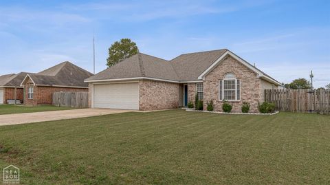 Photo of 445 Arrowhead Road, Trumann, AR 72472 (MLS # 10125627)