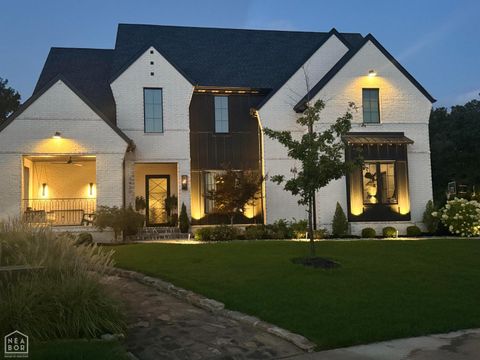 Photo of 3420 Lake Pointe Drive, Jonesboro, AR 72404 (MLS # 10123087)