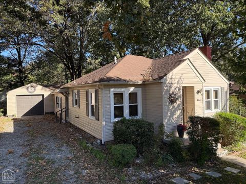 Photo of 1308 turner Street, Jonesboro, AR 72401 (MLS # 10125548)