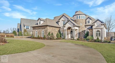 Photo of 2064 Sloan Lake Drive, Jonesboro, AR 72404 (MLS # 10123592)
