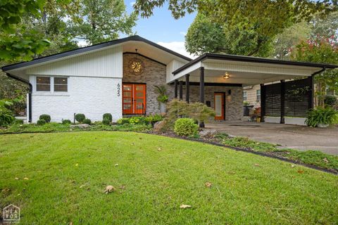 Photo of 625 Shadow Lane, Jonesboro, AR 72401 (MLS # 10125367)