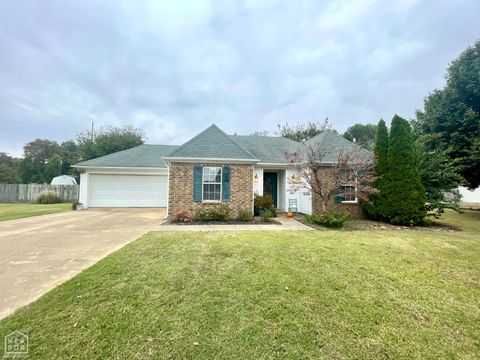 Photo of 208 James Paul Lane, Trumann, AR 72472 (MLS # 10125635) Photo of 208 James Paul Lane, Trumann, AR 72472 (MLS # 10125635)