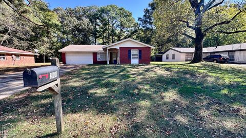 Photo of 2000 Broadmoor Road, Jonesboro, AR 72401 (MLS # 10125524)