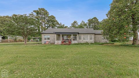 Photo of 308 E Drew Avenue, Monette, AR 72447 (MLS # 10125171)