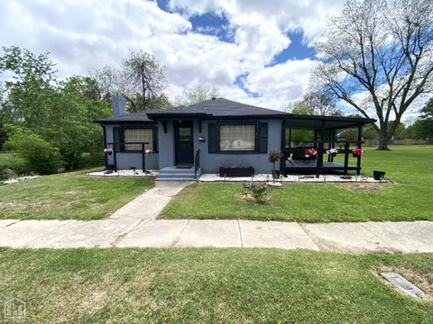 MLS: 10121404