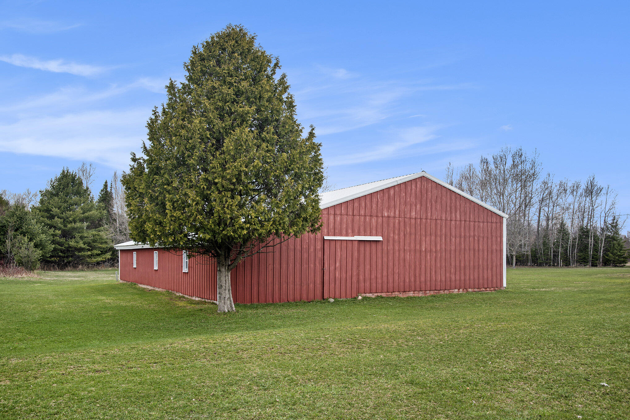 Levering, Michigan 49755, United States, 4 Bedrooms Bedrooms, ,1 BathroomBathrooms,Residential,Active,122138