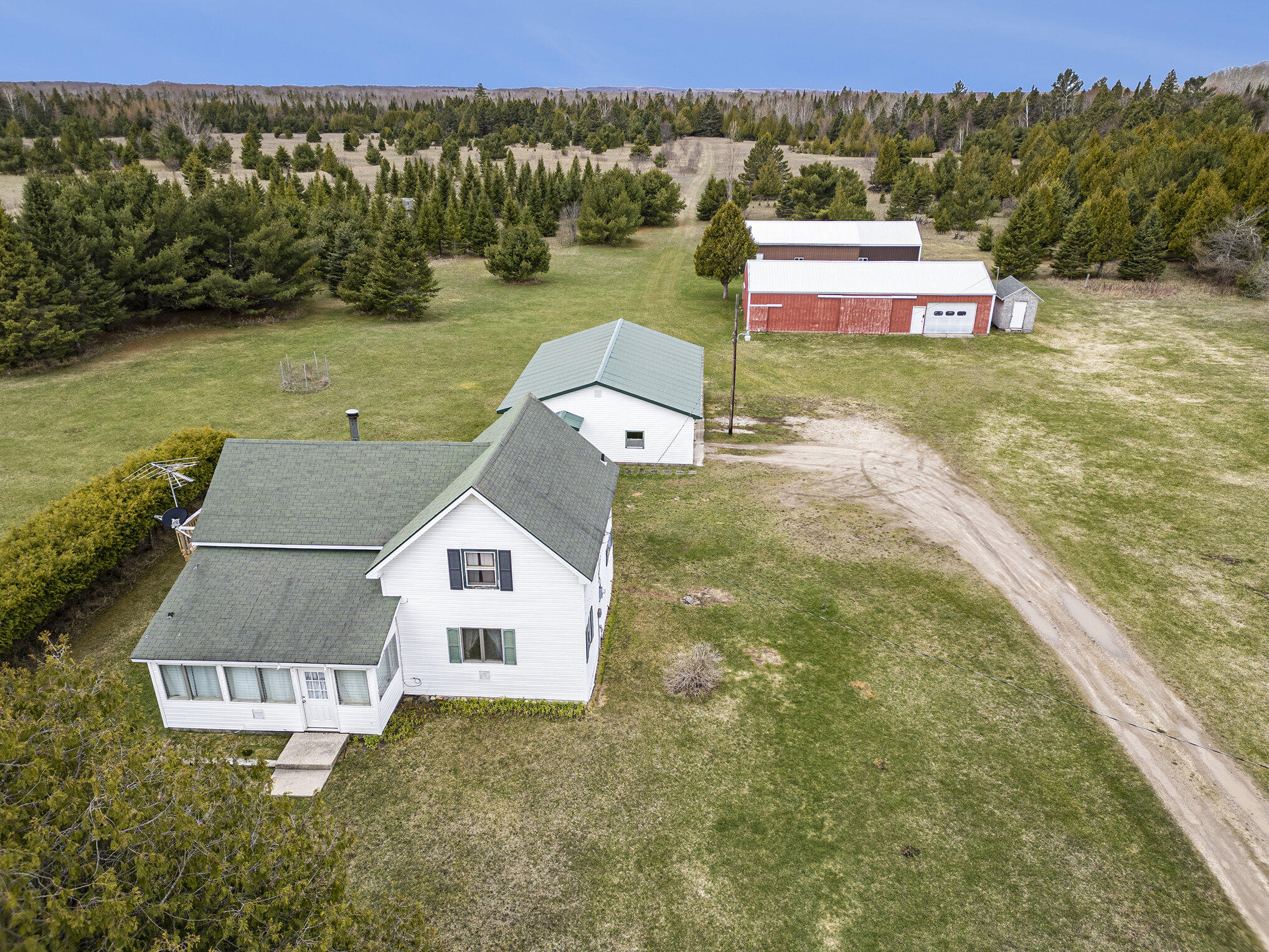 Levering, Michigan 49755, United States, 4 Bedrooms Bedrooms, ,1 BathroomBathrooms,Residential,Active,122138