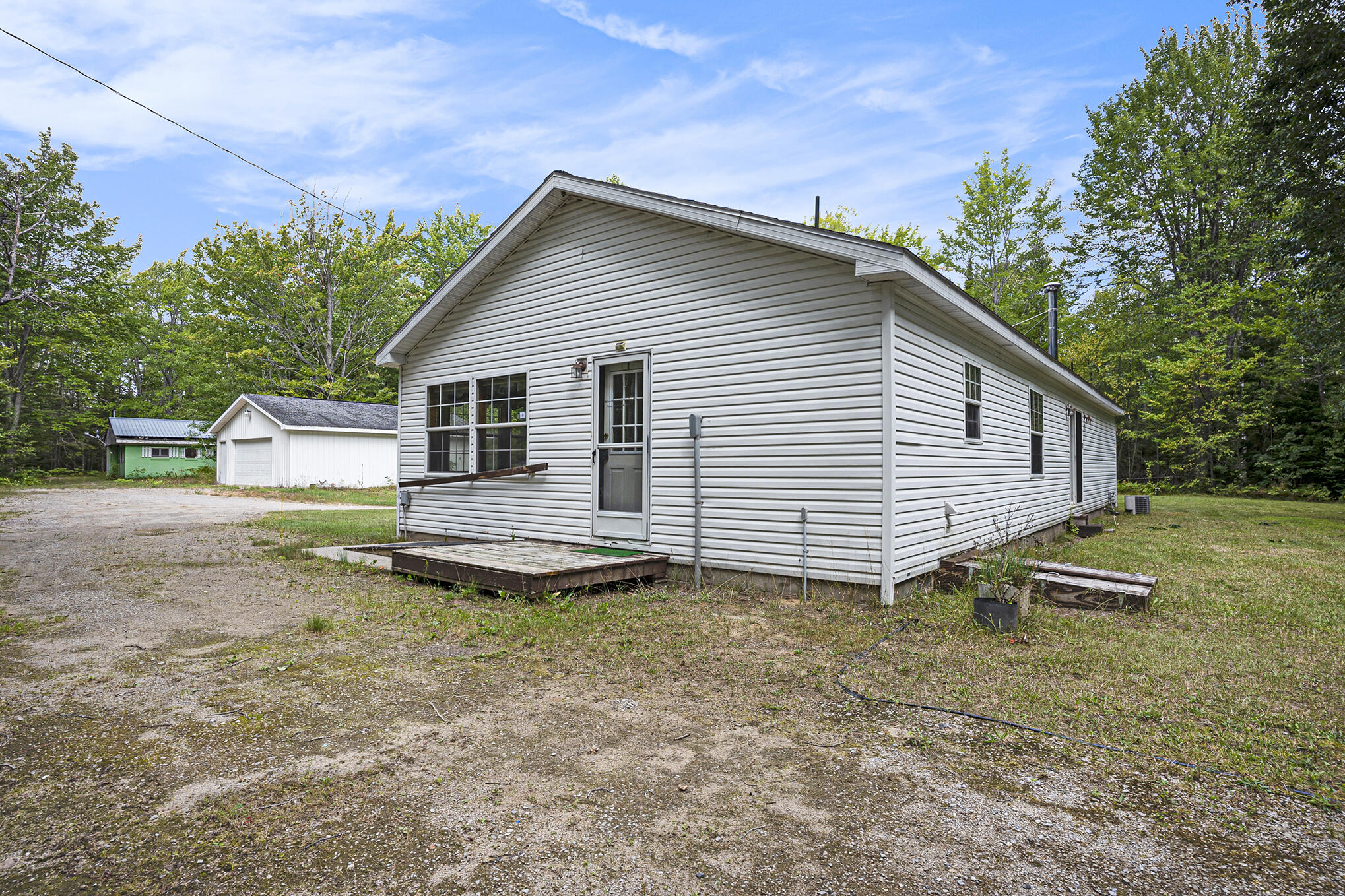 Cheboygan, Michigan 49721, United States, 3 Bedrooms Bedrooms, ,2 BathroomsBathrooms,Residential,Contingent,45594