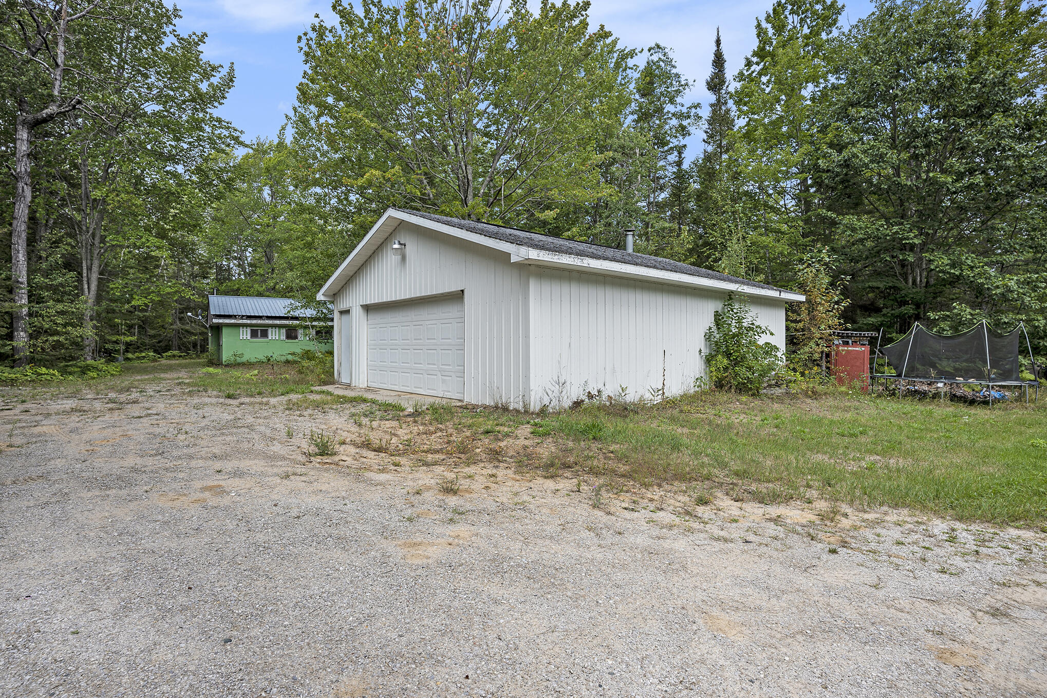 Cheboygan, Michigan 49721, United States, 3 Bedrooms Bedrooms, ,2 BathroomsBathrooms,Residential,Contingent,45594