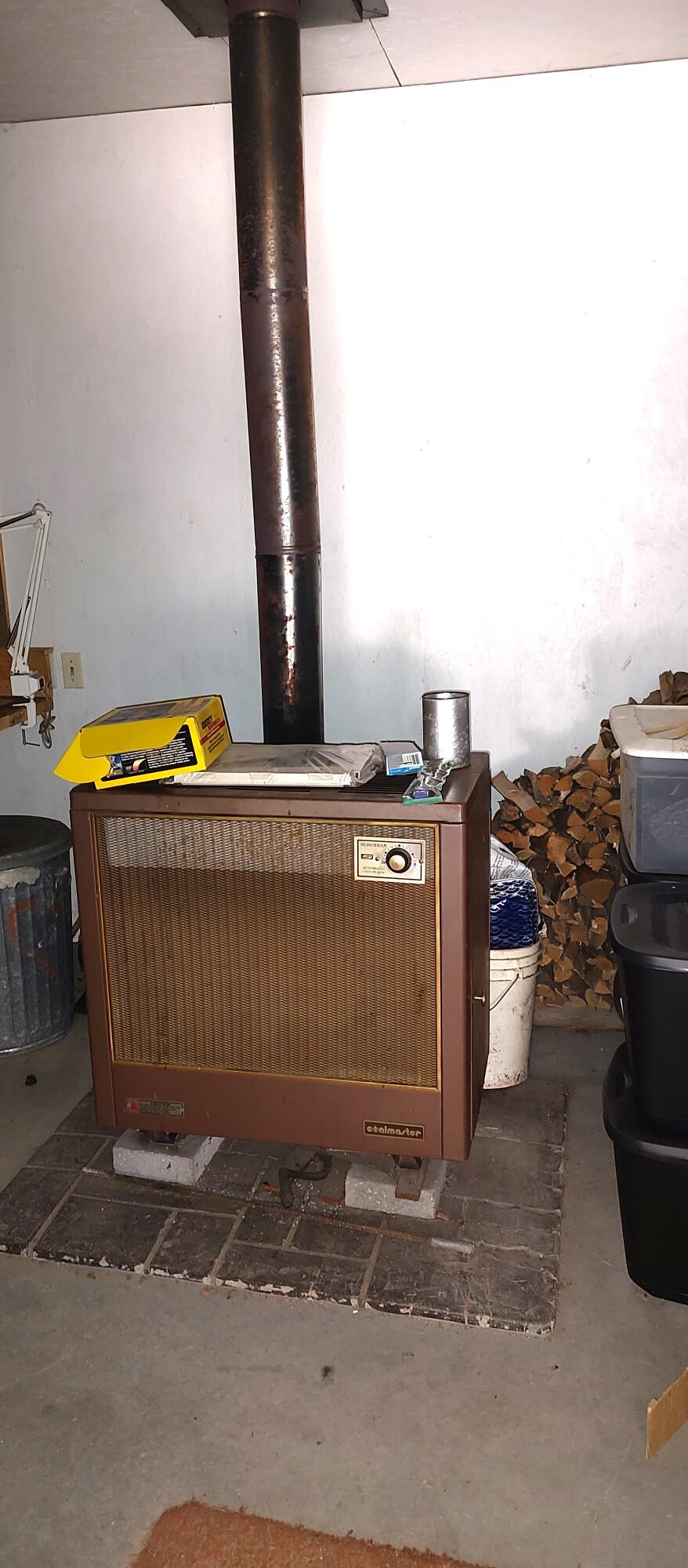 Cheboygan, Michigan 49721, United States, 3 Bedrooms Bedrooms, ,2 BathroomsBathrooms,Residential,Contingent,45594