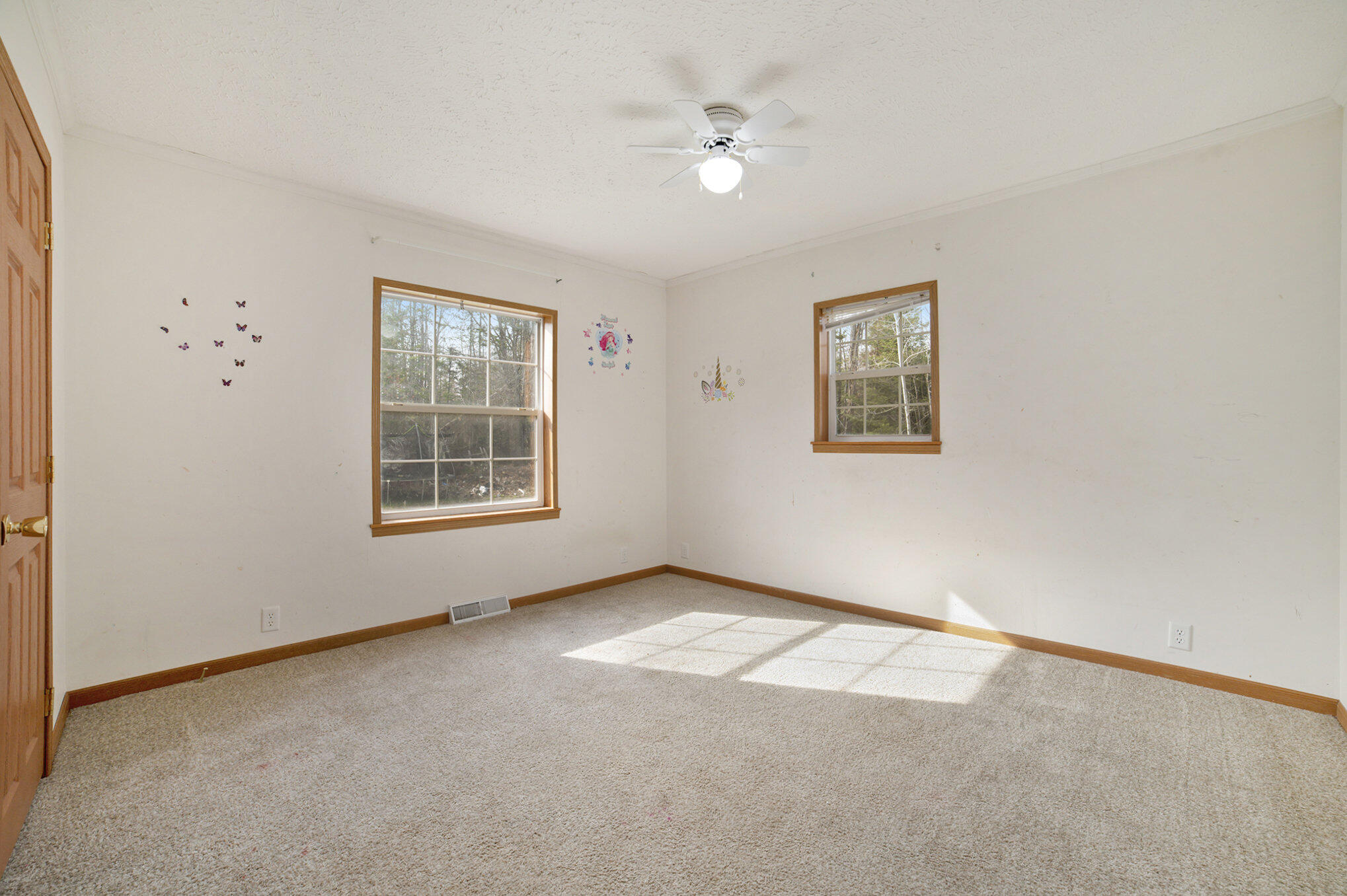 Cheboygan, Michigan 49721, United States, 3 Bedrooms Bedrooms, ,2 BathroomsBathrooms,Residential,Contingent,45594