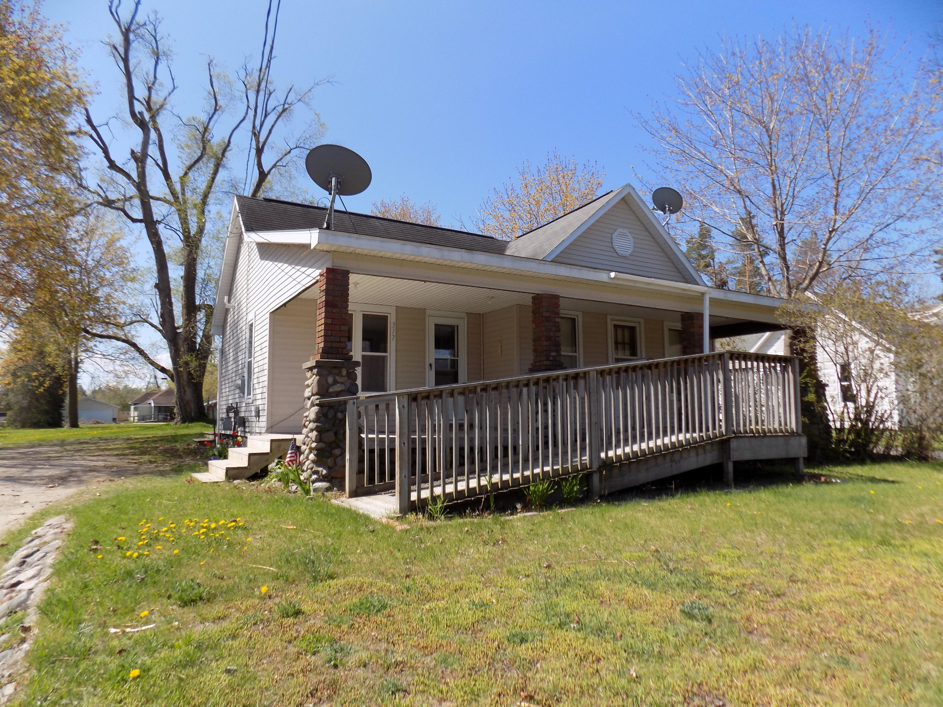 Cheboygan, Michigan 49721, United States, 2 Bedrooms Bedrooms, ,1 BathroomBathrooms,Residential,Active,138396 Cheboygan, Michigan 49721, United States, 2 Bedrooms Bedrooms, ,1 BathroomBathrooms,Residential,Active,138396