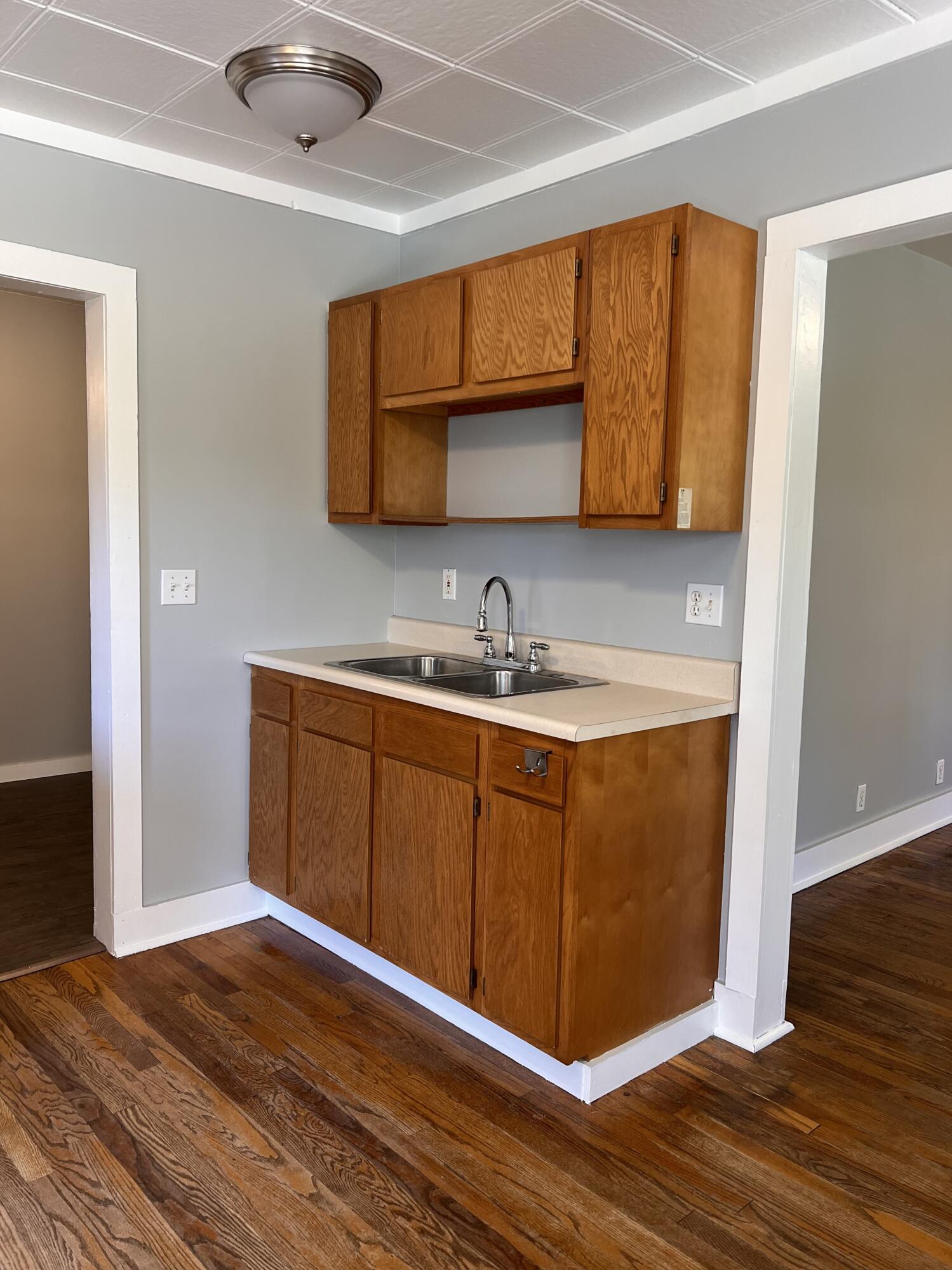 Cheboygan, Michigan 49721, United States, 2 Bedrooms Bedrooms, ,1 BathroomBathrooms,Residential,Active,138396