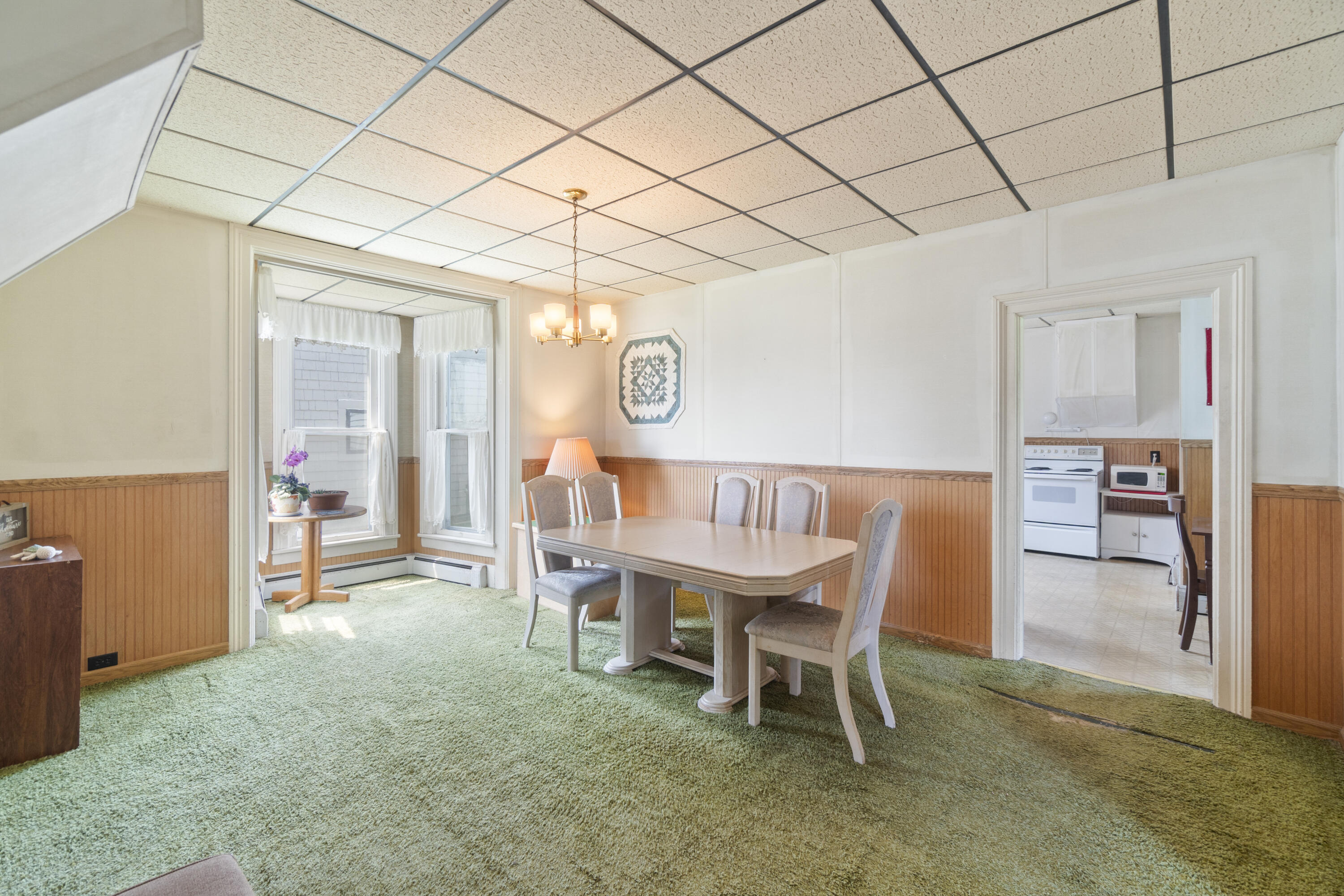 Cheboygan, Michigan 49721, United States, 5 Bedrooms Bedrooms, ,2 BathroomsBathrooms,Residential,Active,150610