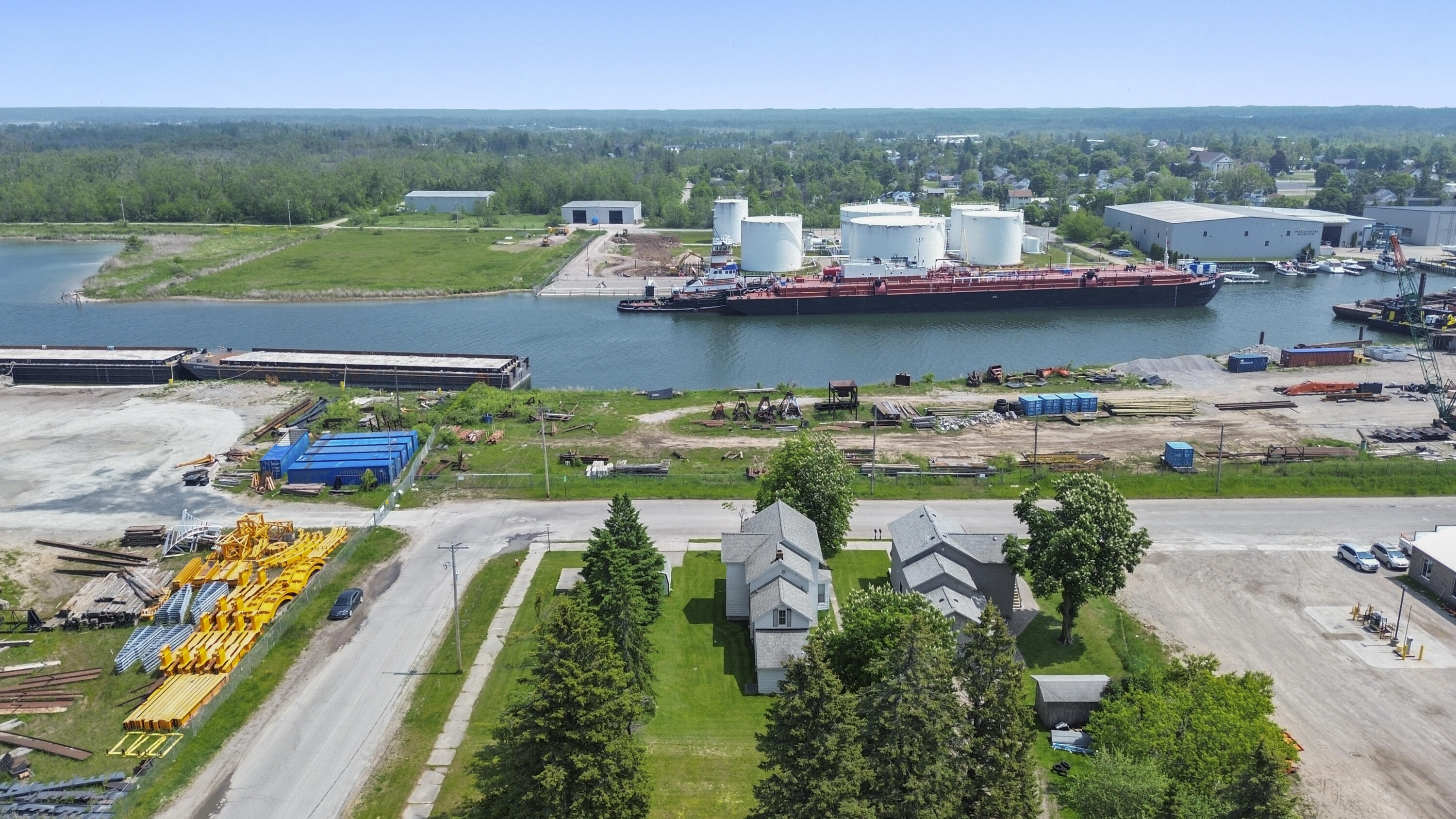 Cheboygan, Michigan 49721, United States, 5 Bedrooms Bedrooms, ,2 BathroomsBathrooms,Residential,Active,150610