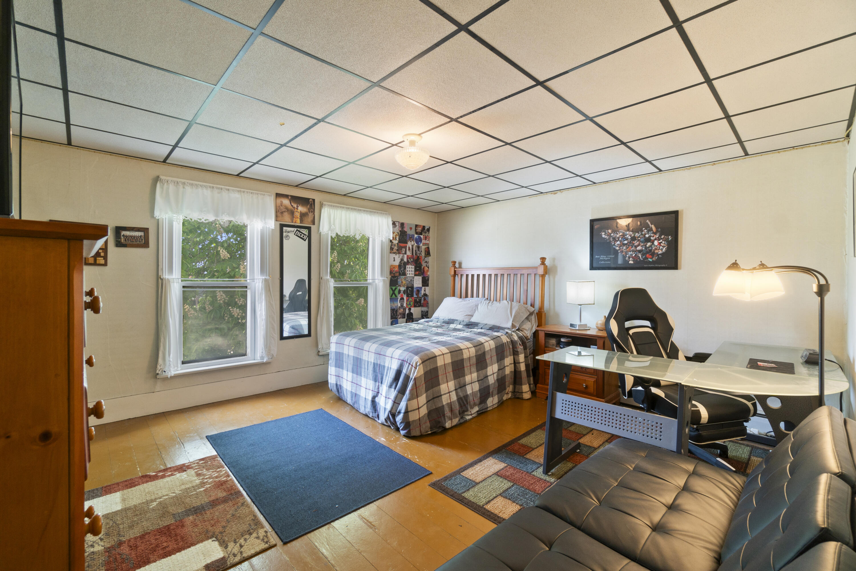 Cheboygan, Michigan 49721, United States, 5 Bedrooms Bedrooms, ,2 BathroomsBathrooms,Residential,Active,150610