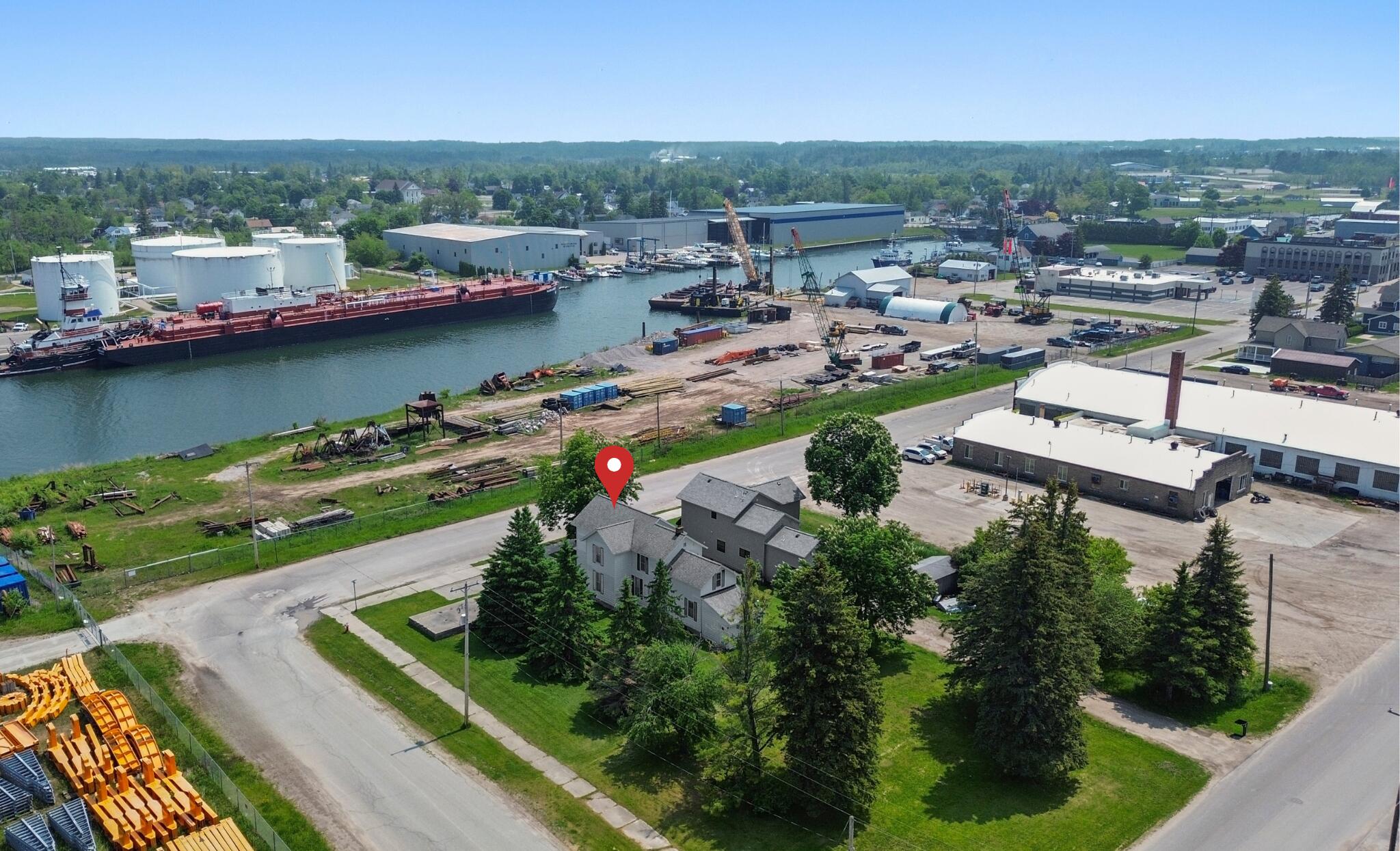 Cheboygan, Michigan 49721, United States, 5 Bedrooms Bedrooms, ,2 BathroomsBathrooms,Residential,Active,150610