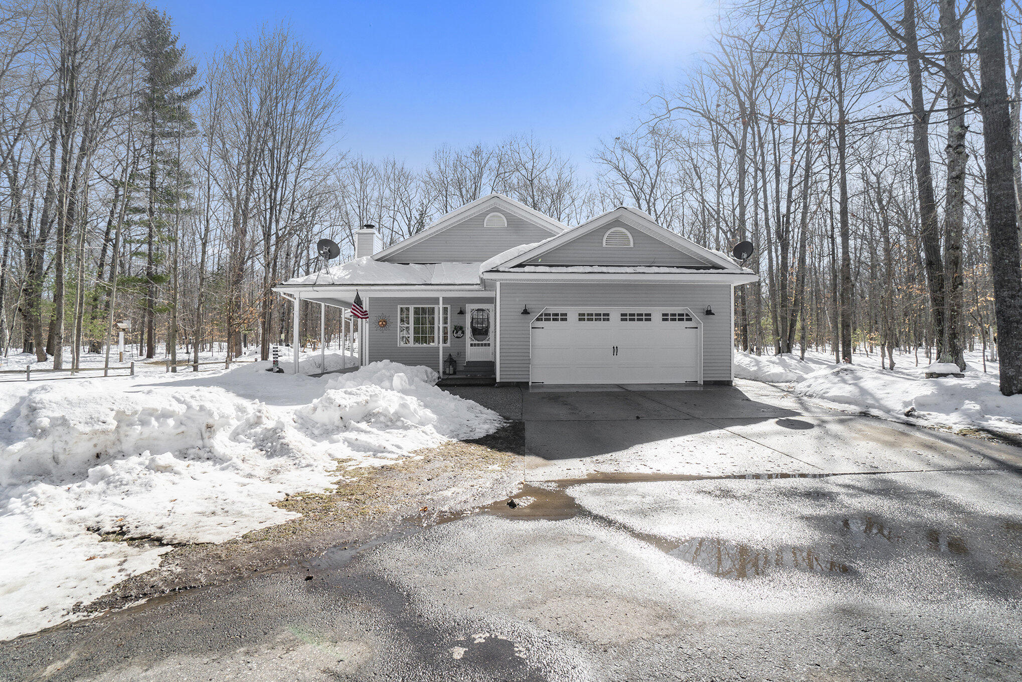 Indian River, Michigan 49749, United States, 3 Bedrooms Bedrooms, ,3 BathroomsBathrooms,Residential,Contingent,76778