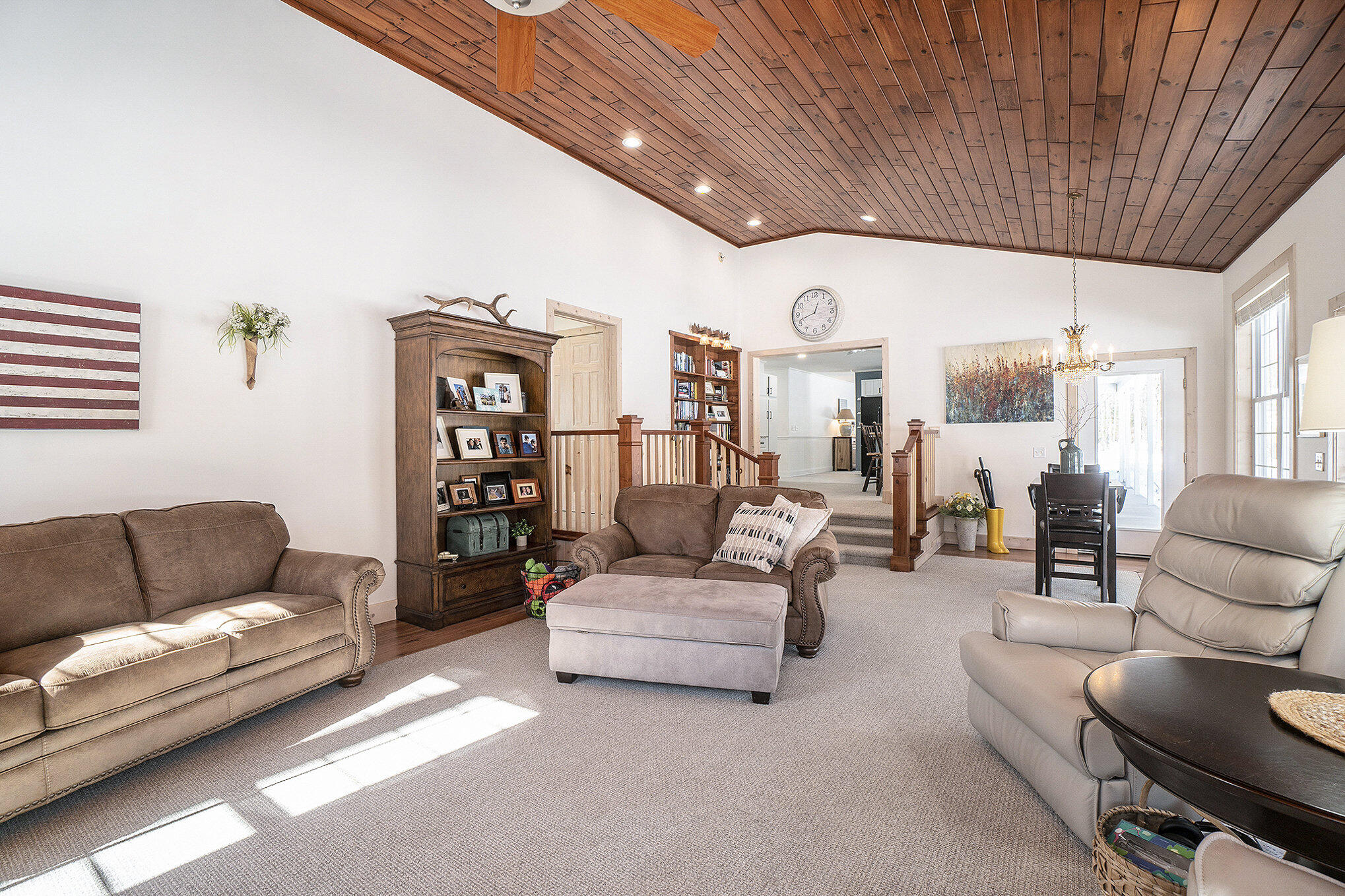 Indian River, Michigan 49749, United States, 3 Bedrooms Bedrooms, ,3 BathroomsBathrooms,Residential,Contingent,76778