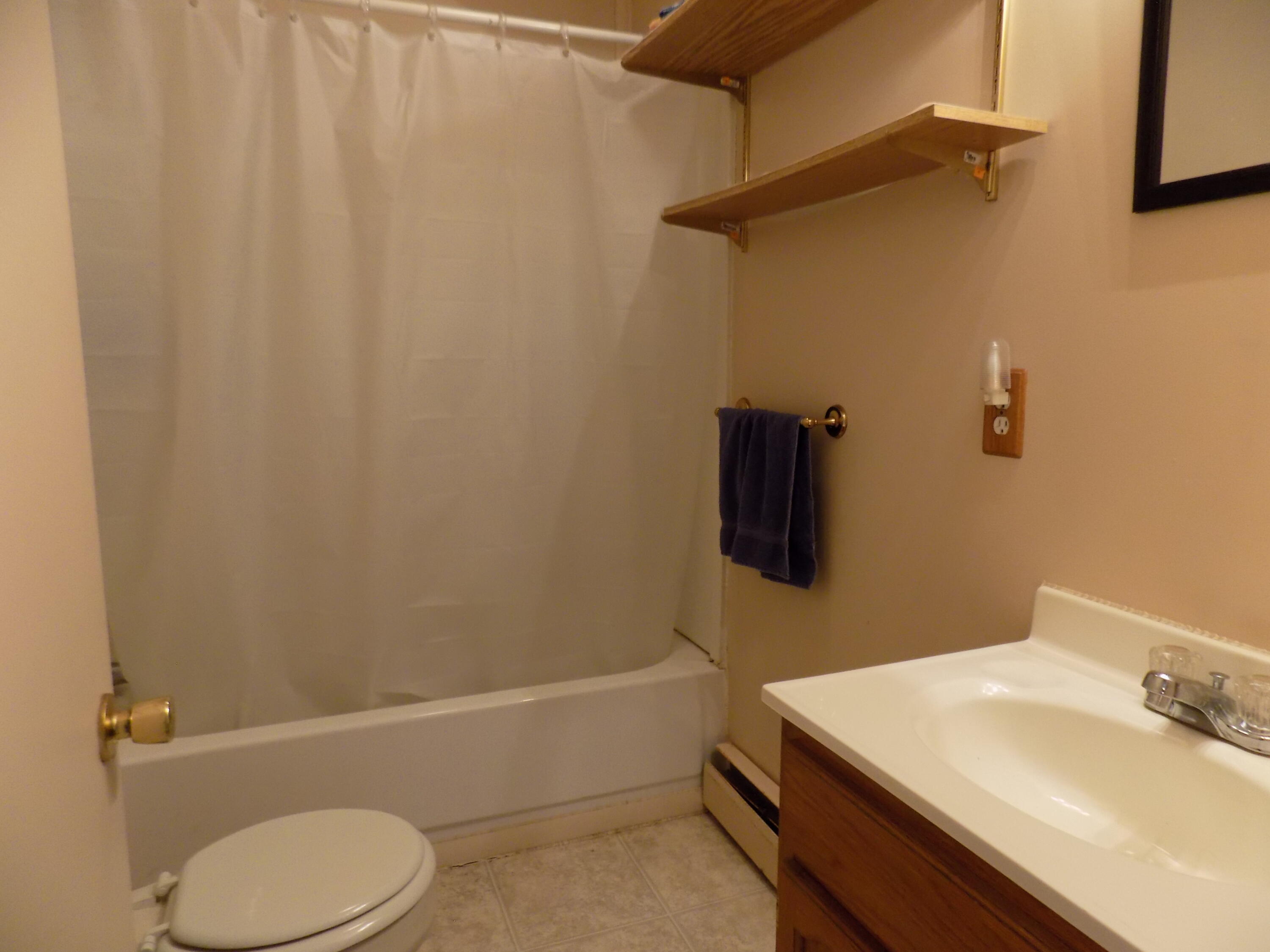 Cheboygan, Michigan 49721, United States, 3 Bedrooms Bedrooms, ,2 BathroomsBathrooms,Residential,Active,31369