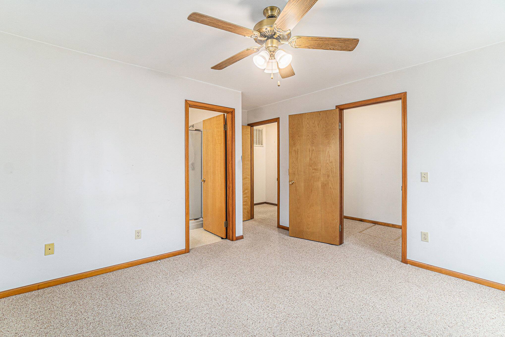 Cheboygan, Michigan 49721, United States, 3 Bedrooms Bedrooms, ,2 BathroomsBathrooms,Residential,Contingent,115307