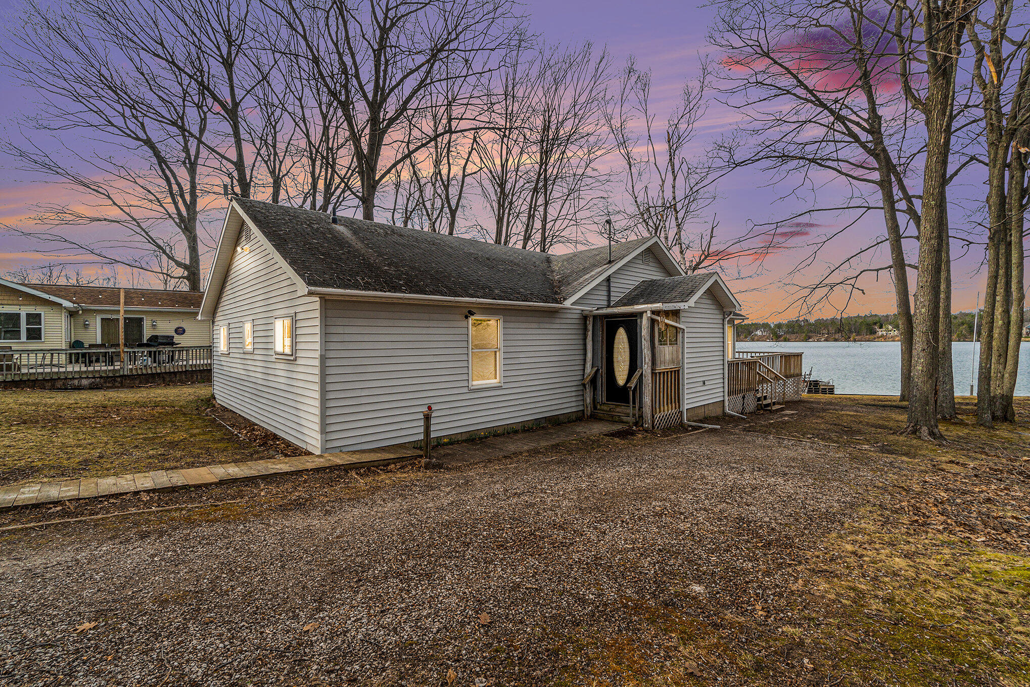 Cheboygan, Michigan 49721, United States, 3 Bedrooms Bedrooms, ,2 BathroomsBathrooms,Residential,Contingent,115307