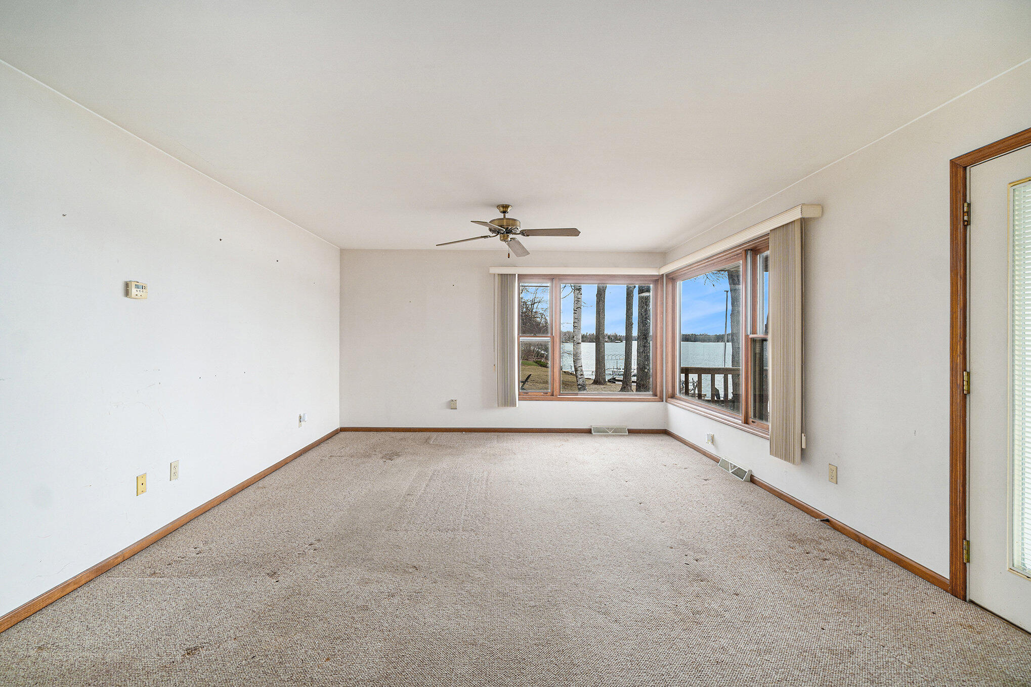 Cheboygan, Michigan 49721, United States, 3 Bedrooms Bedrooms, ,2 BathroomsBathrooms,Residential,Contingent,115307