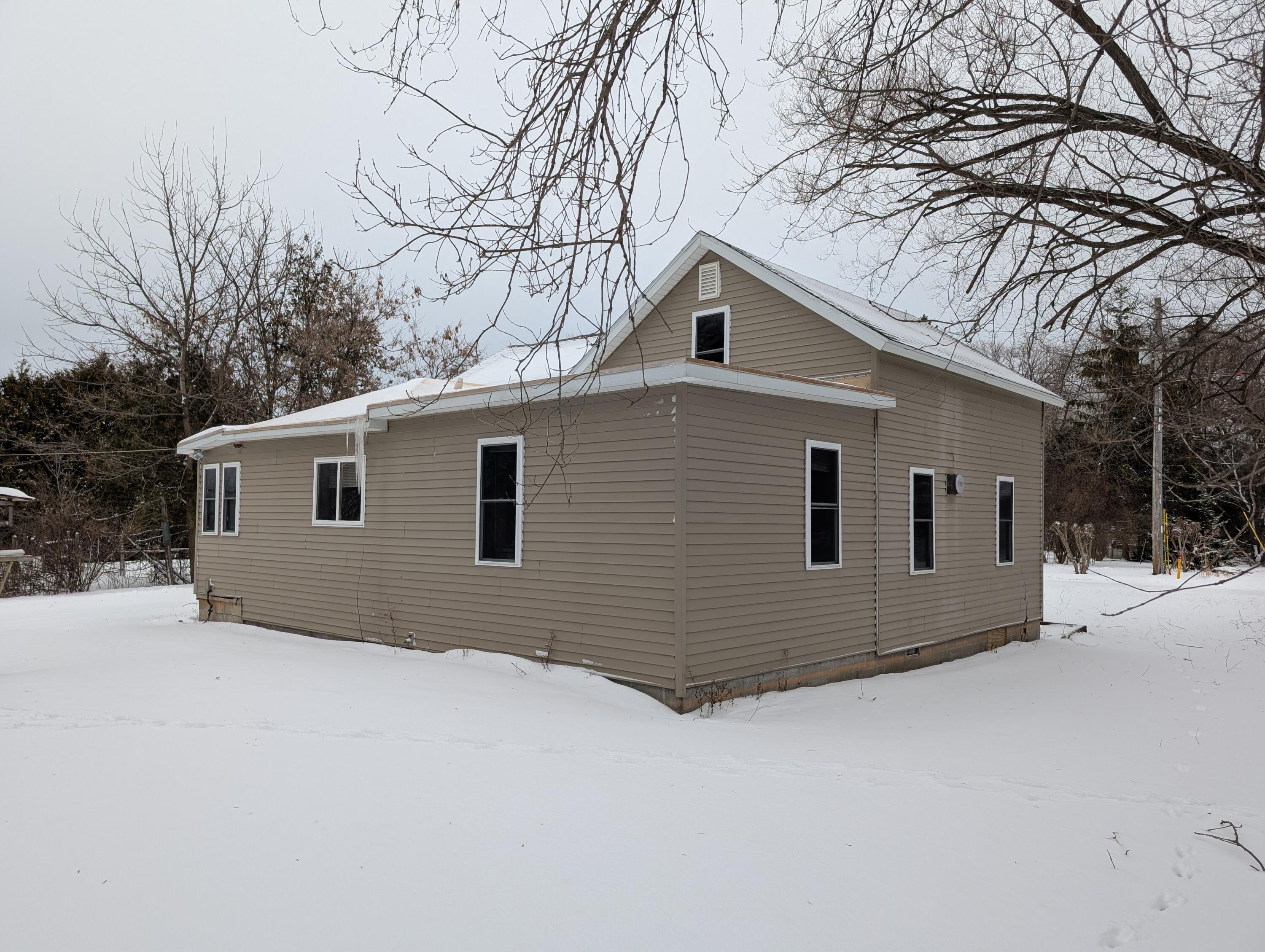 Cheboygan, Michigan 49721, United States, 3 Bedrooms Bedrooms, ,1 BathroomBathrooms,Residential,Active,13238