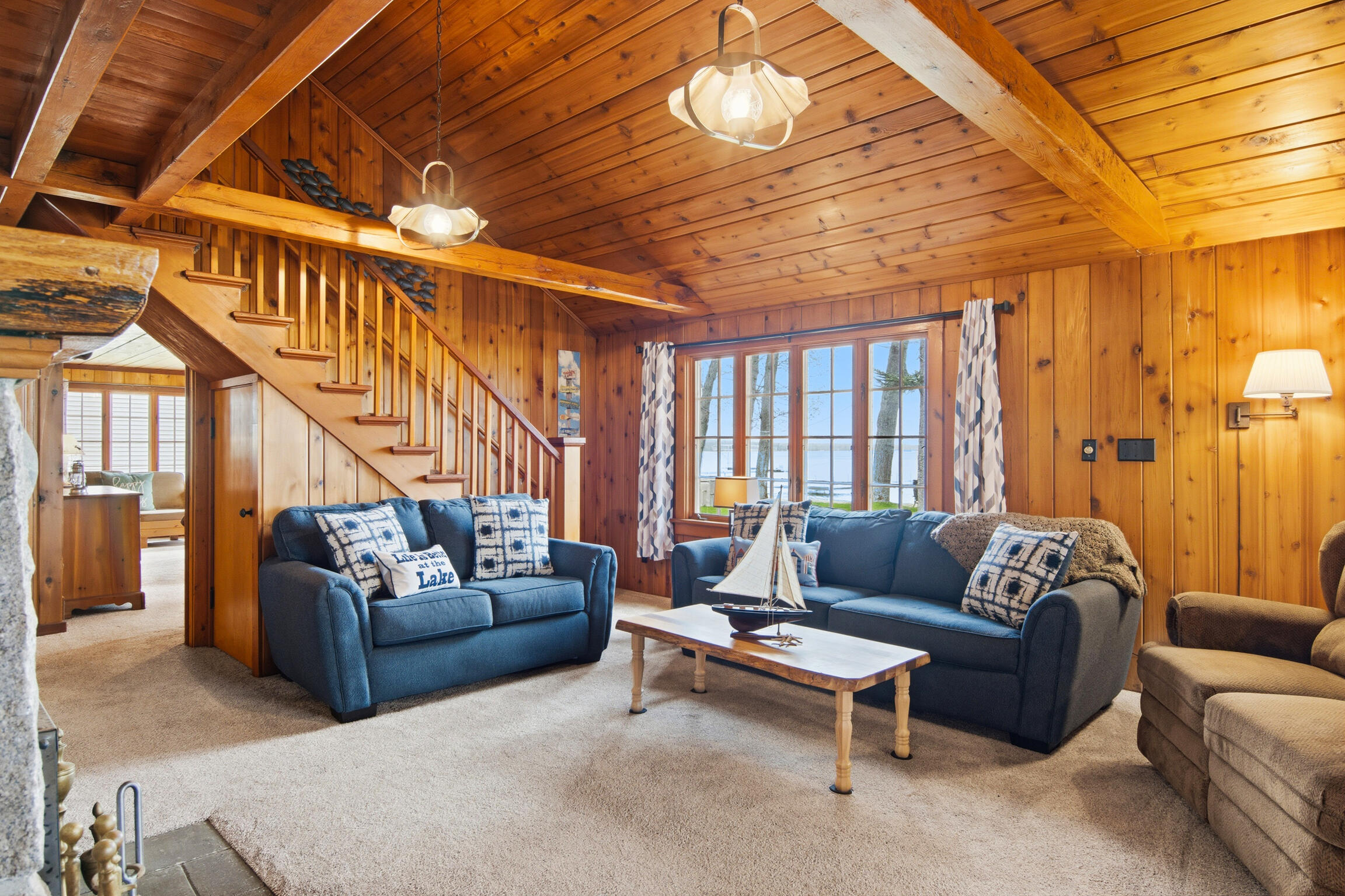 Roscommon, Michigan, 48653, United States, 6 Bedrooms Bedrooms, ,2 BathroomsBathrooms,Residential,Active,2038178