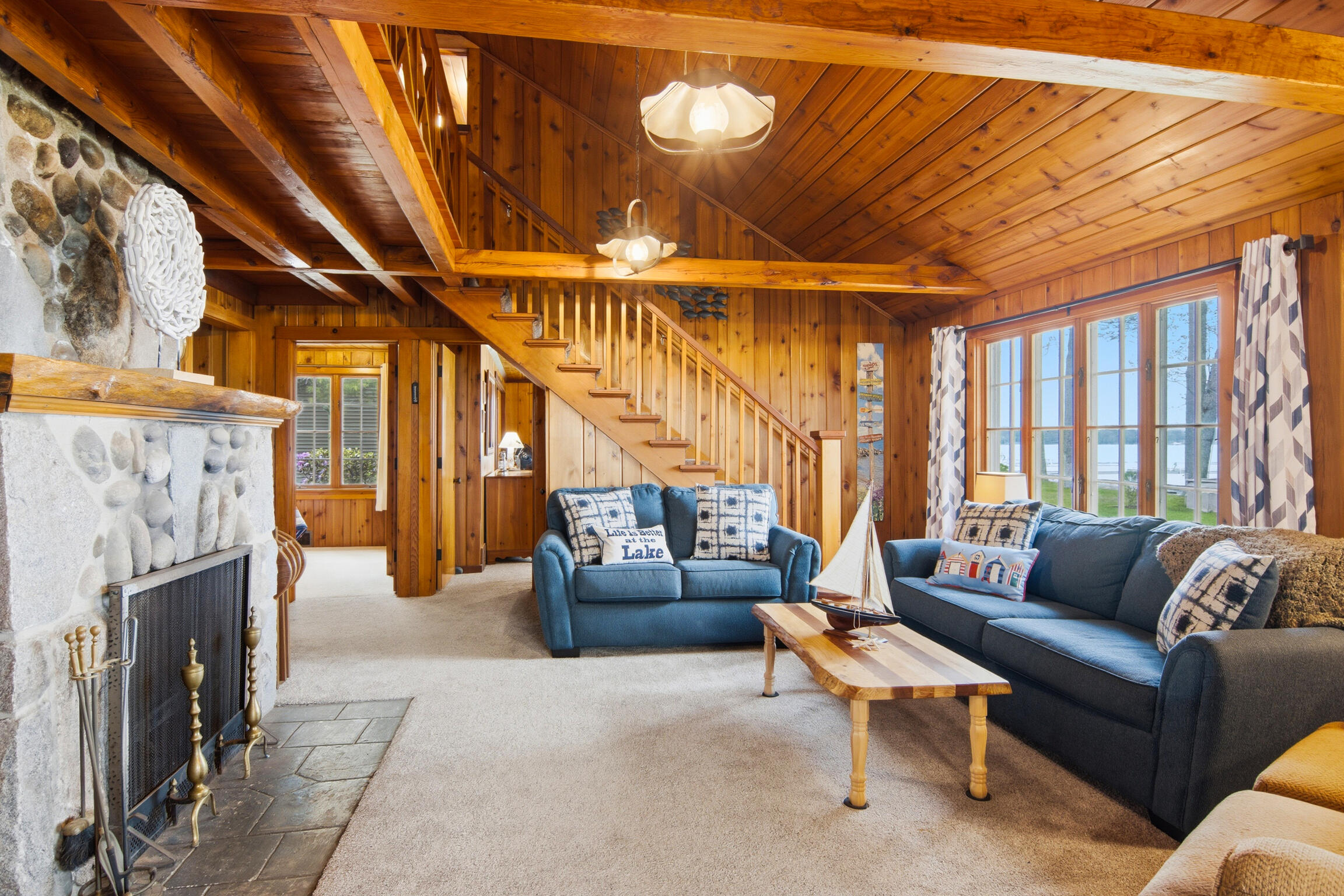 Roscommon, Michigan, 48653, United States, 6 Bedrooms Bedrooms, ,2 BathroomsBathrooms,Residential,Active,2038178