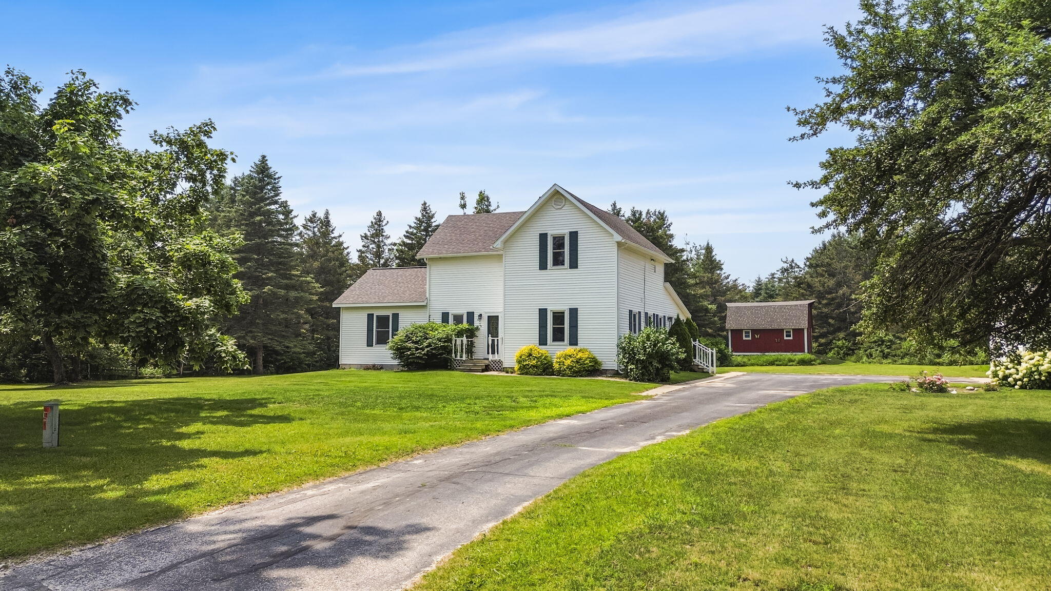 Levering, Michigan 49755, United States, 4 Bedrooms Bedrooms, ,2 BathroomsBathrooms,Residential,Active,170790