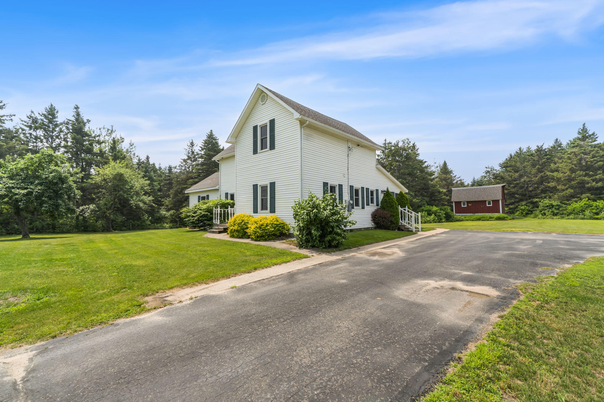 Levering, Michigan 49755, United States, 4 Bedrooms Bedrooms, ,2 BathroomsBathrooms,Residential,Active,170790