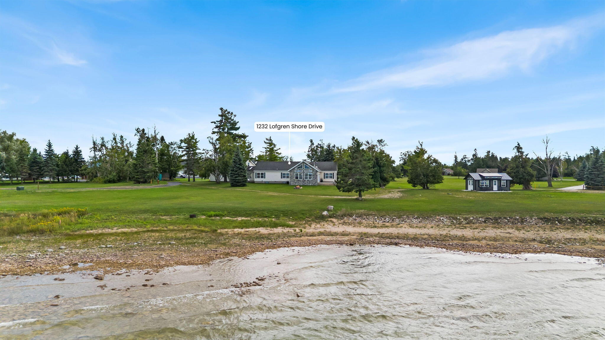 Cheboygan, Michigan 49721, United States, 5 Bedrooms Bedrooms, ,3 BathroomsBathrooms,Residential,Contingent,200260