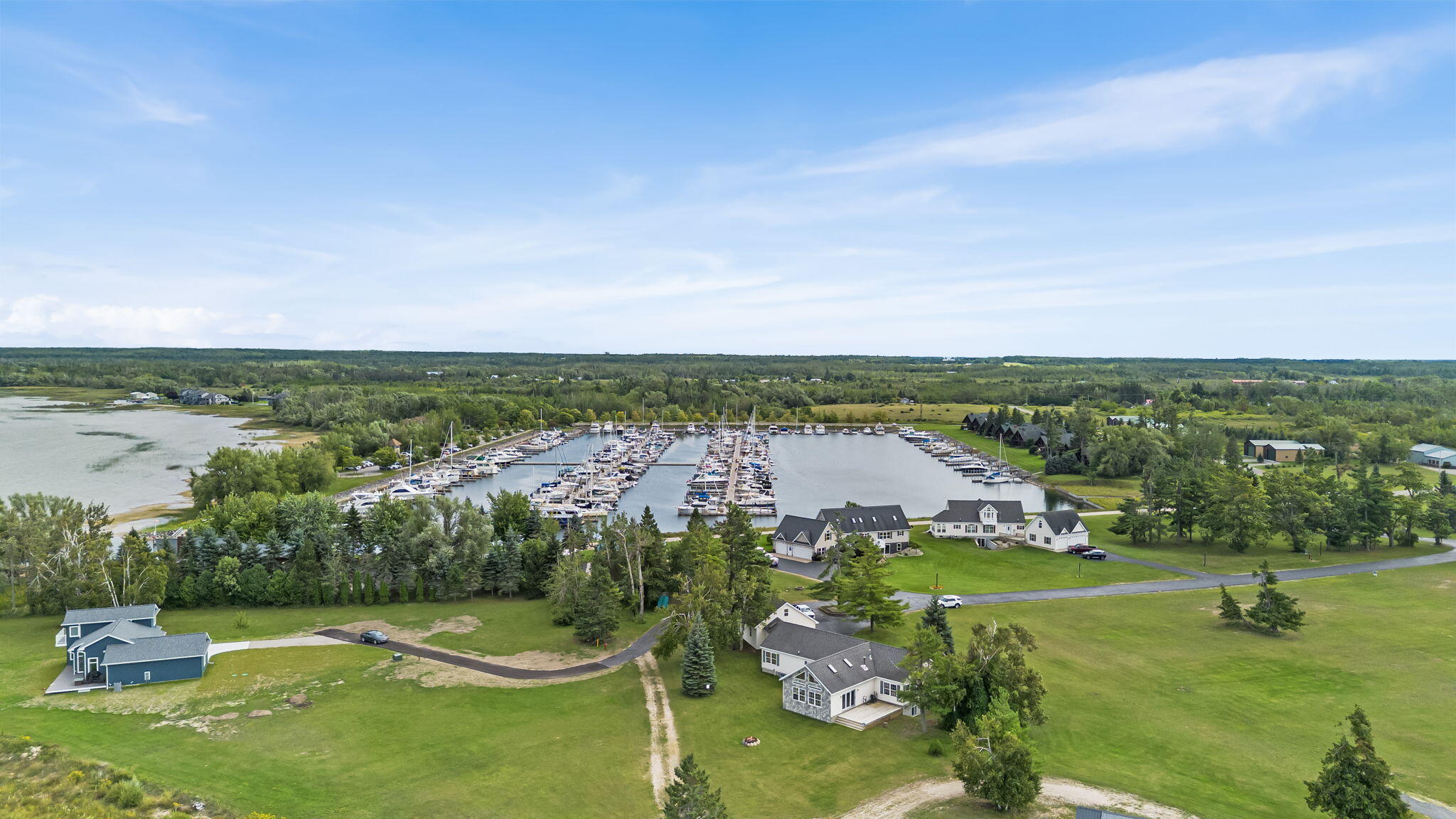 Cheboygan, Michigan 49721, United States, 5 Bedrooms Bedrooms, ,3 BathroomsBathrooms,Residential,Contingent,200260