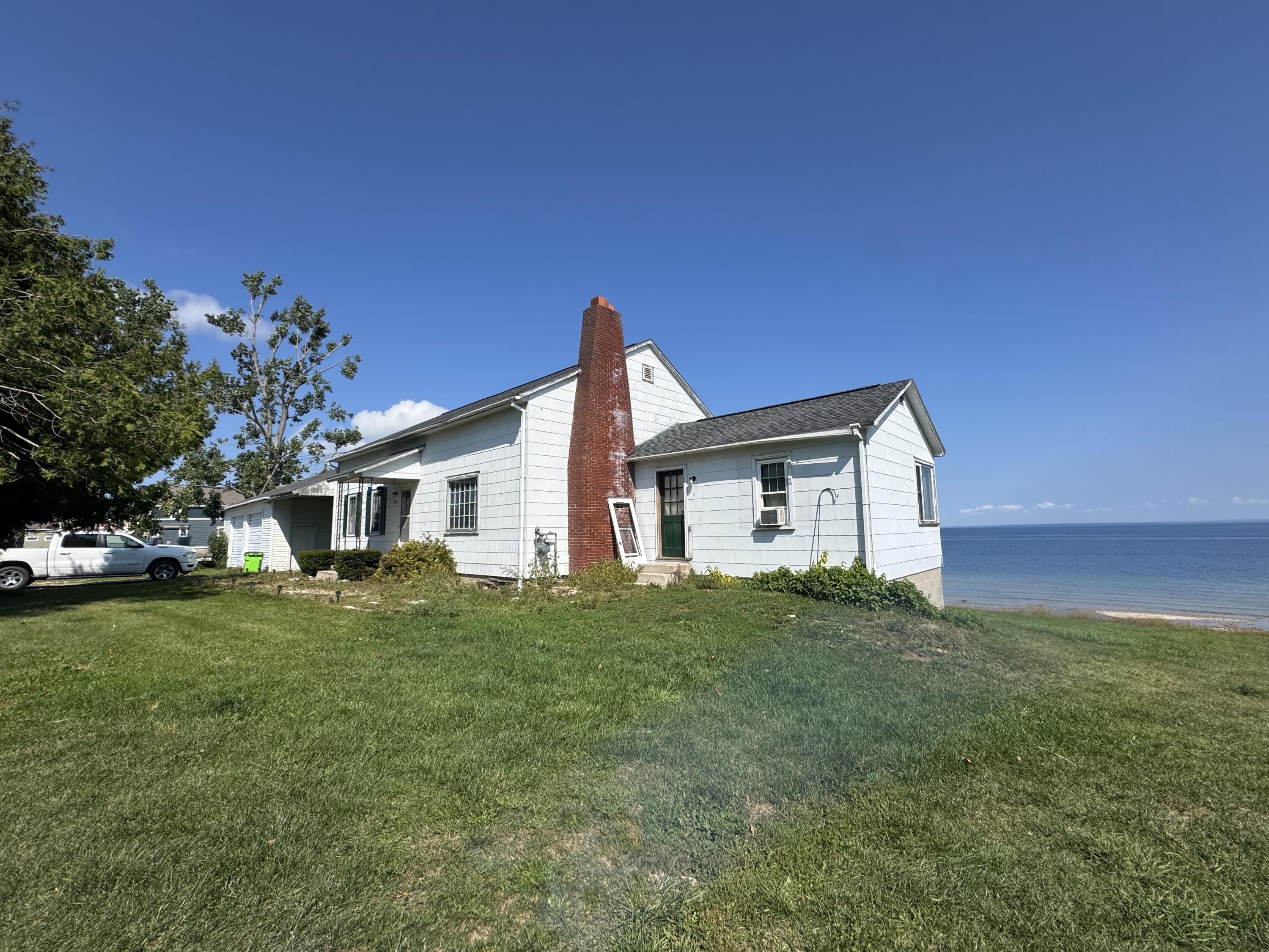 Photo 1 of 31 — 699 S State Street, St. Ignace, MI 49781
