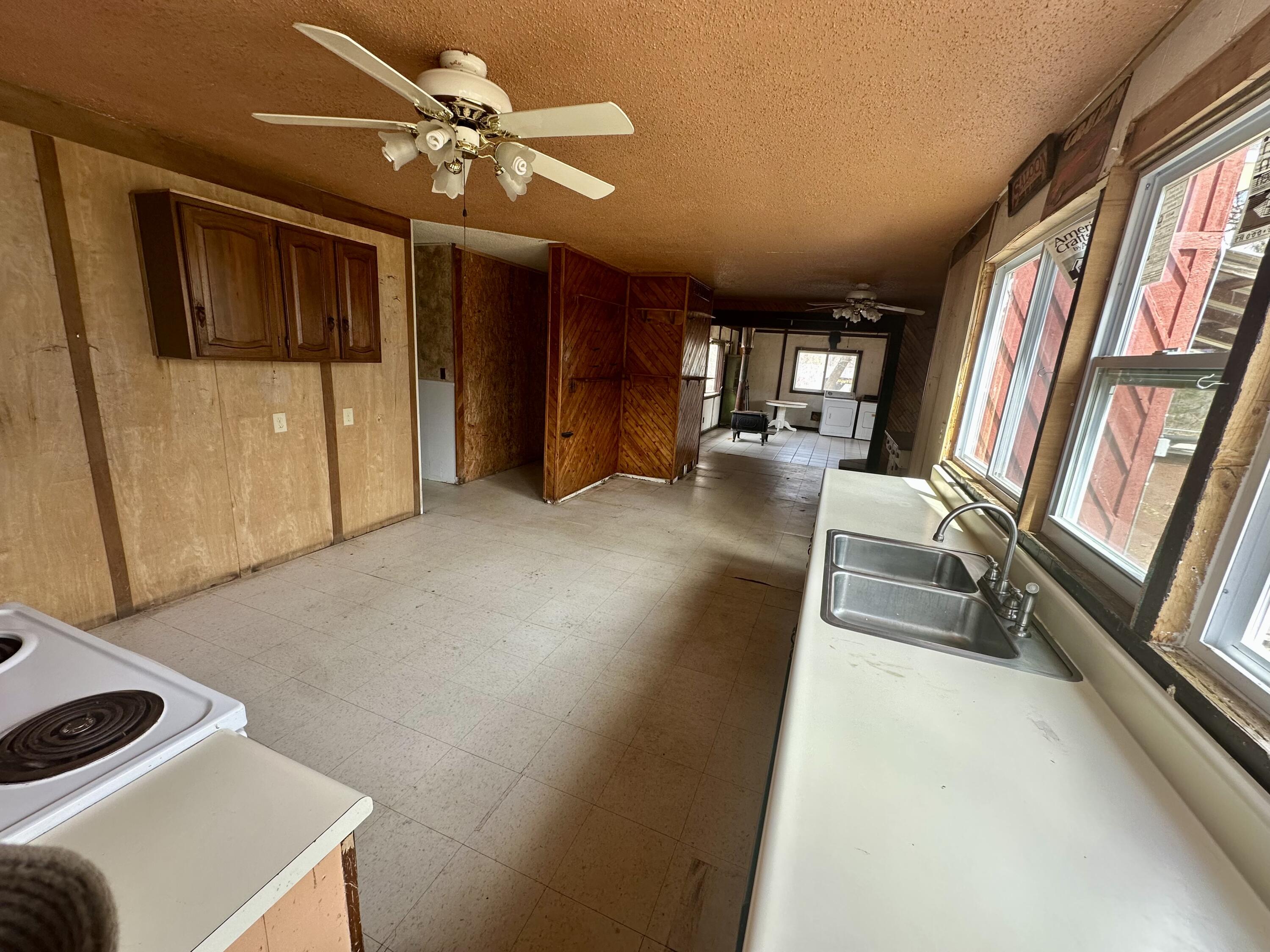 Properties Available 2 - 2 21285 Porcupine Road