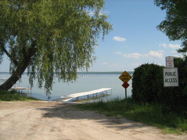 Topinabee, Michigan 49791, United States, 4 Bedrooms Bedrooms, ,2 BathroomsBathrooms,Residential,Active,169529