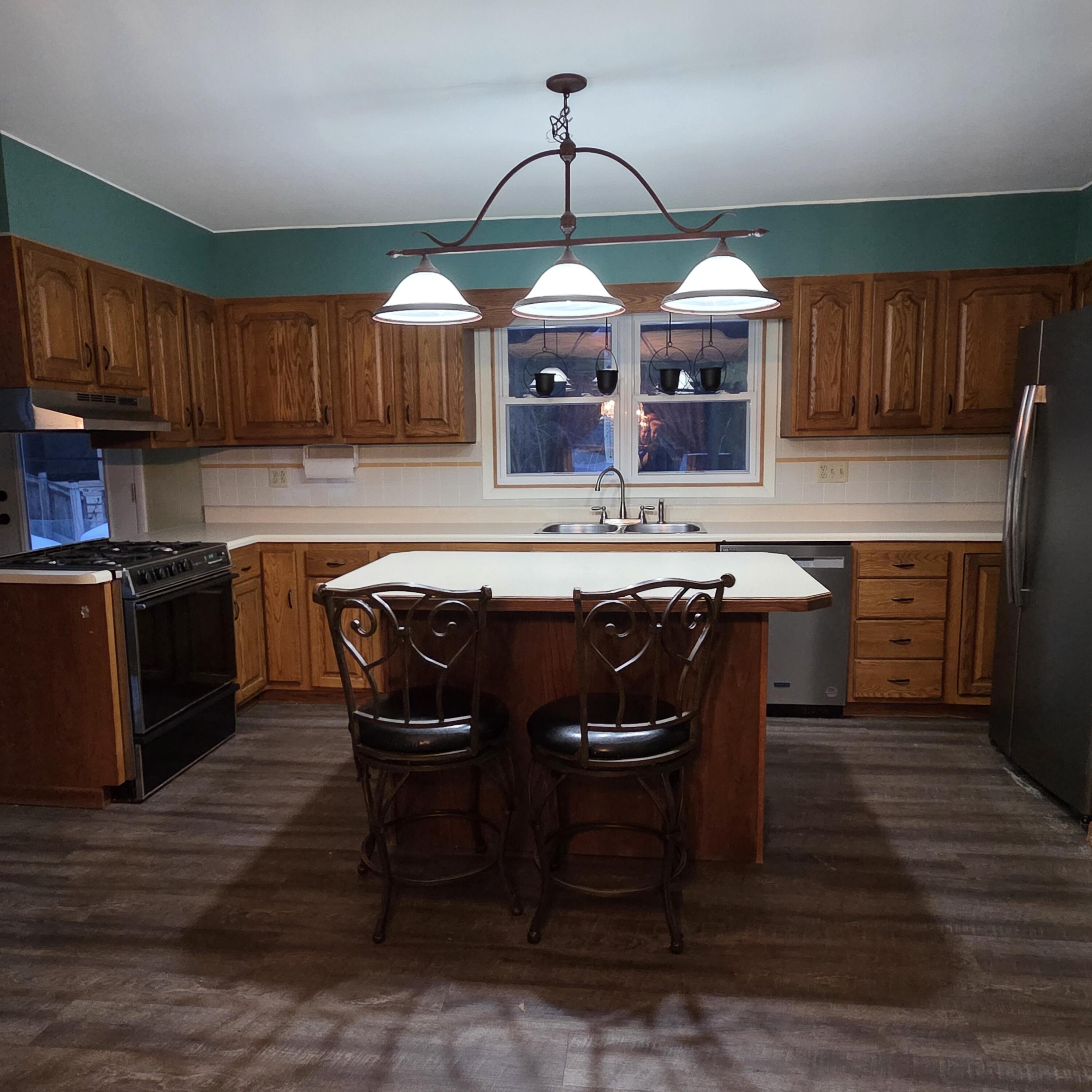 567 Long Rapids Road