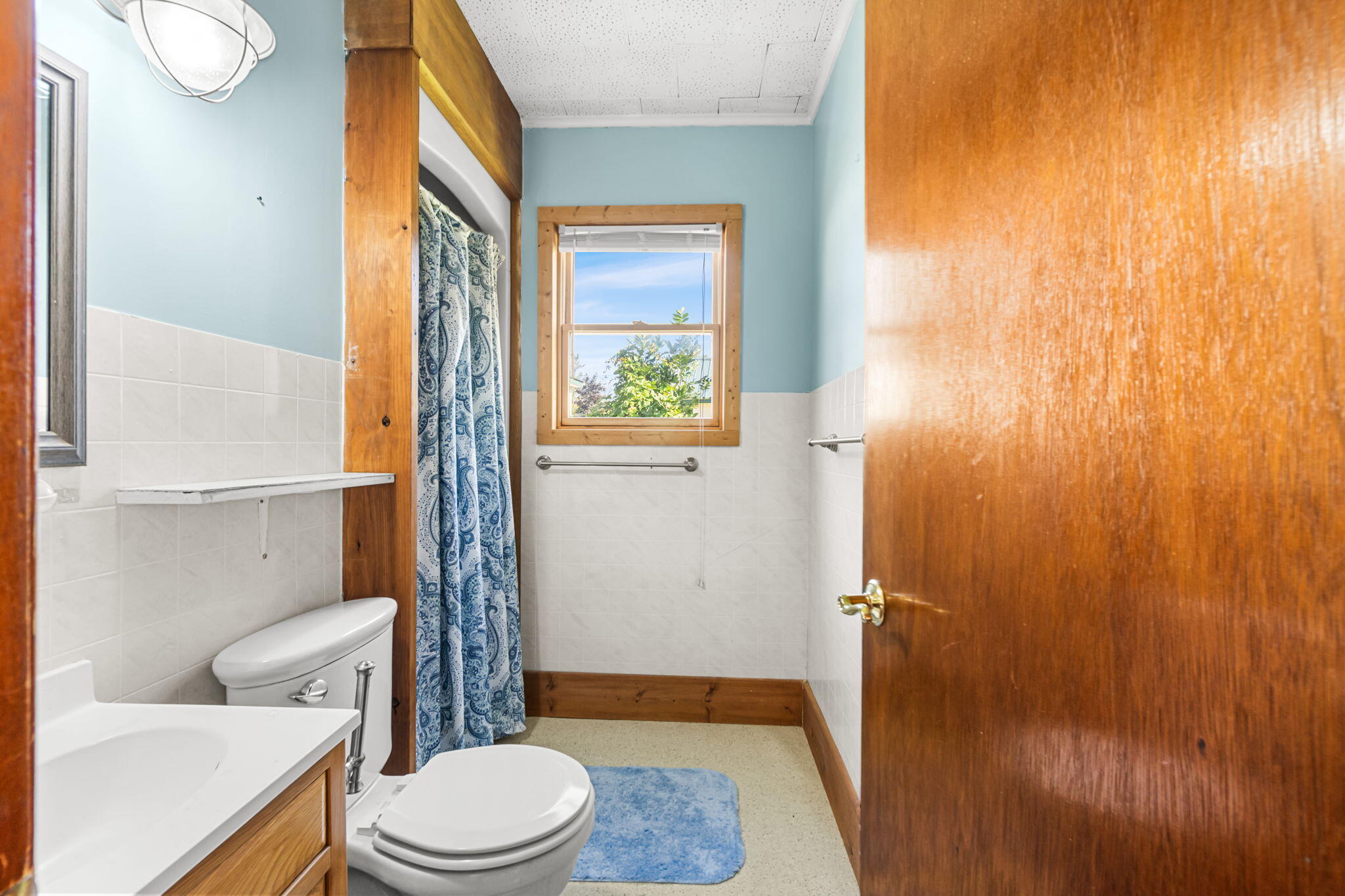 Cheboygan, Michigan 49721, United States, 2 Bedrooms Bedrooms, ,1 BathroomBathrooms,Residential,Contingent,214912