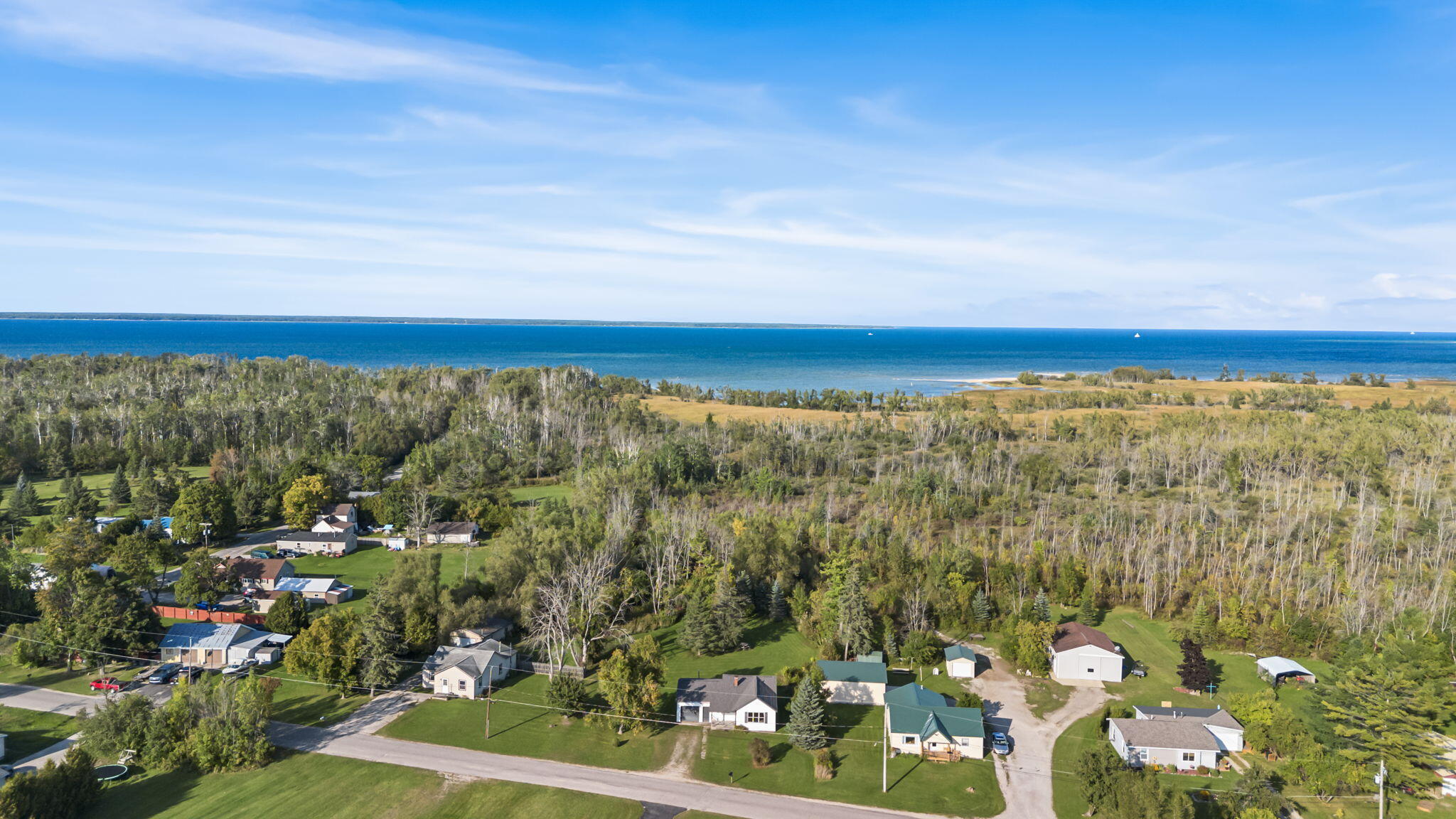 Cheboygan, Michigan 49721, United States, 2 Bedrooms Bedrooms, ,1 BathroomBathrooms,Residential,Contingent,214912