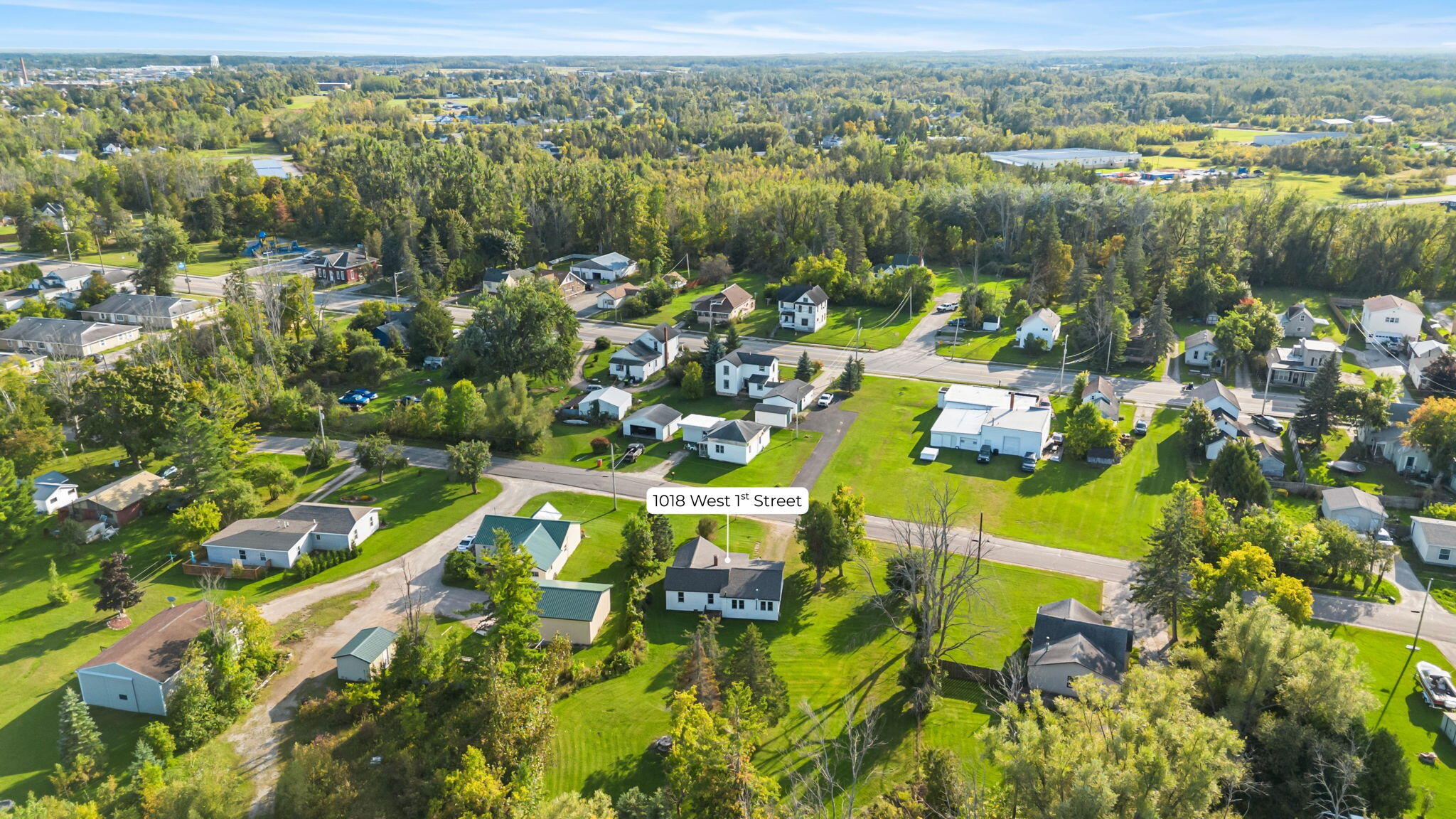 Cheboygan, Michigan 49721, United States, 2 Bedrooms Bedrooms, ,1 BathroomBathrooms,Residential,Contingent,214912