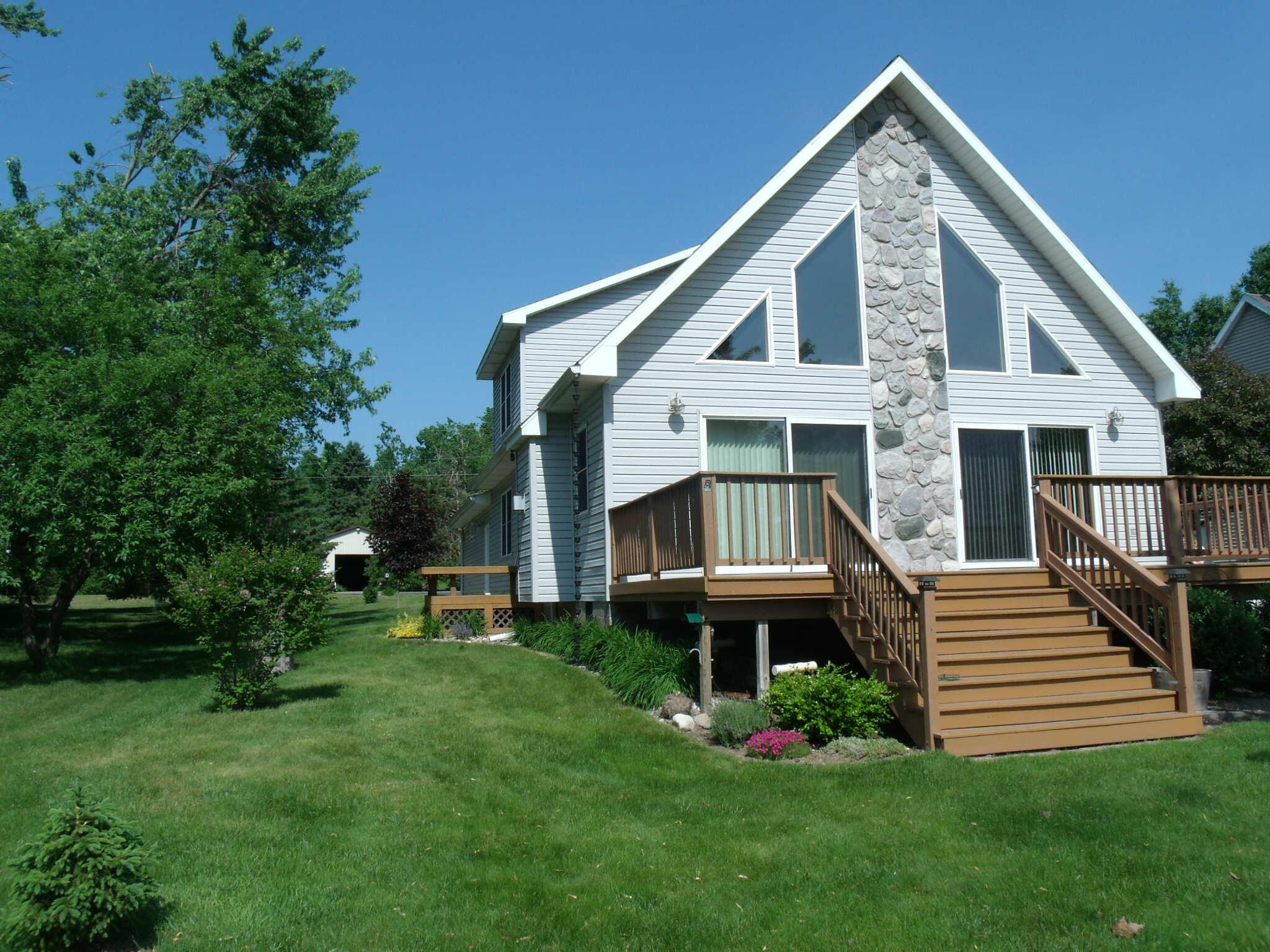 Wolverine, Michigan 49799, United States, 2 Bedrooms Bedrooms, ,2 BathroomsBathrooms,Residential,Active,219906