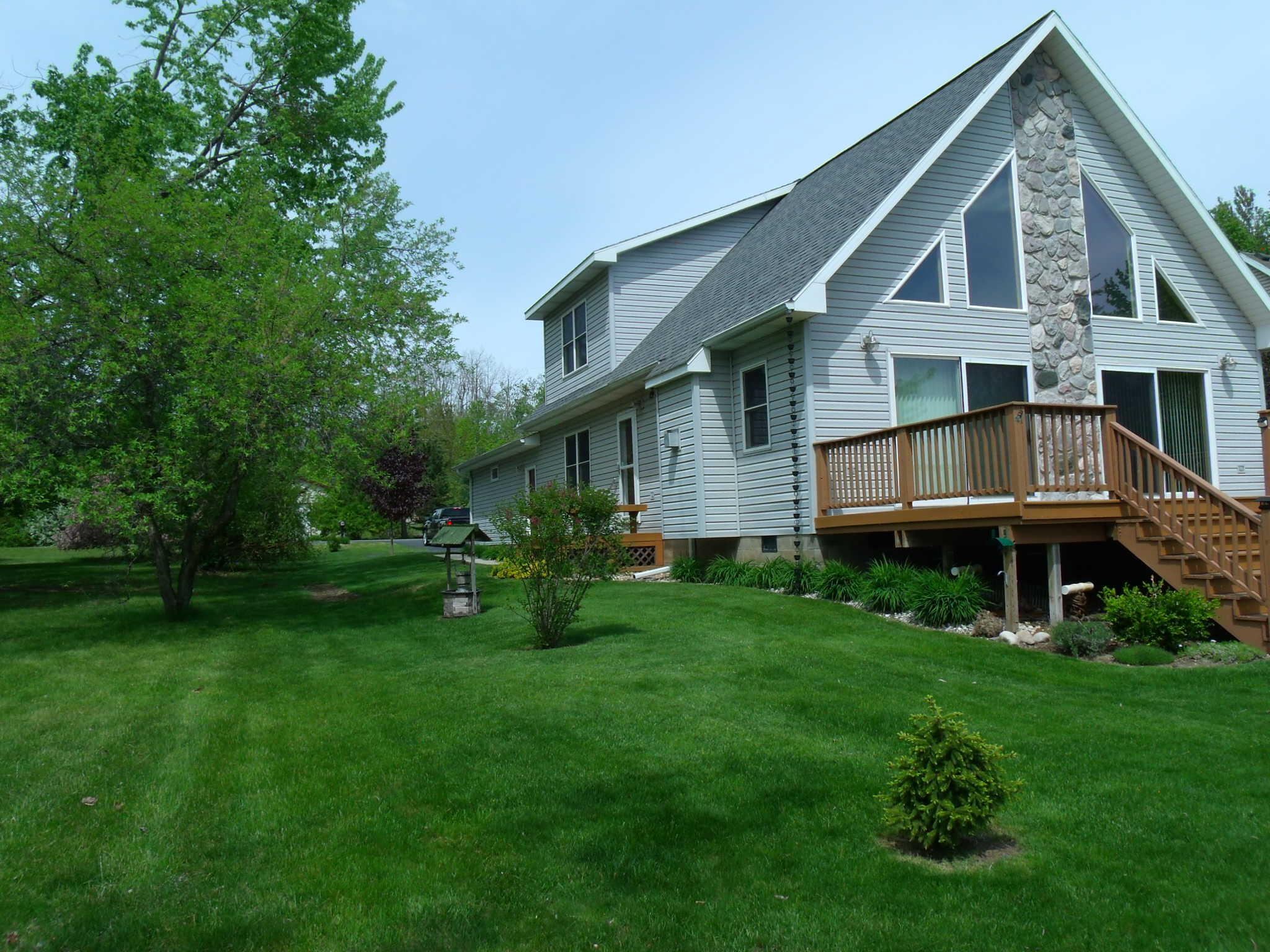 Wolverine, Michigan 49799, United States, 2 Bedrooms Bedrooms, ,2 BathroomsBathrooms,Residential,Active,219906
