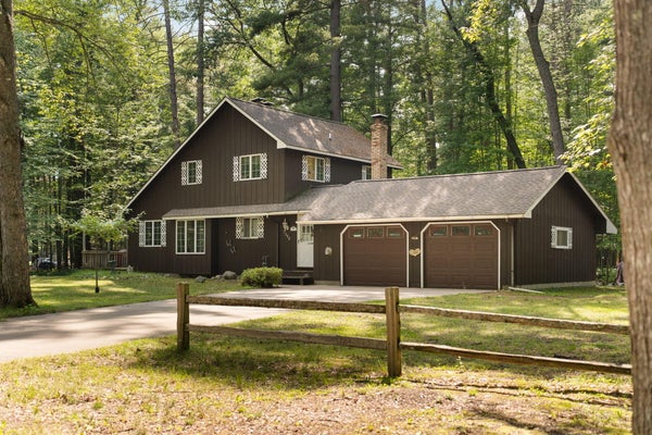 1358 CRAWFORD AVE, GRAYLING, MI 49738 - Image 5ab3e2df0e38754abe4e8c26321cf1cd/1072379855