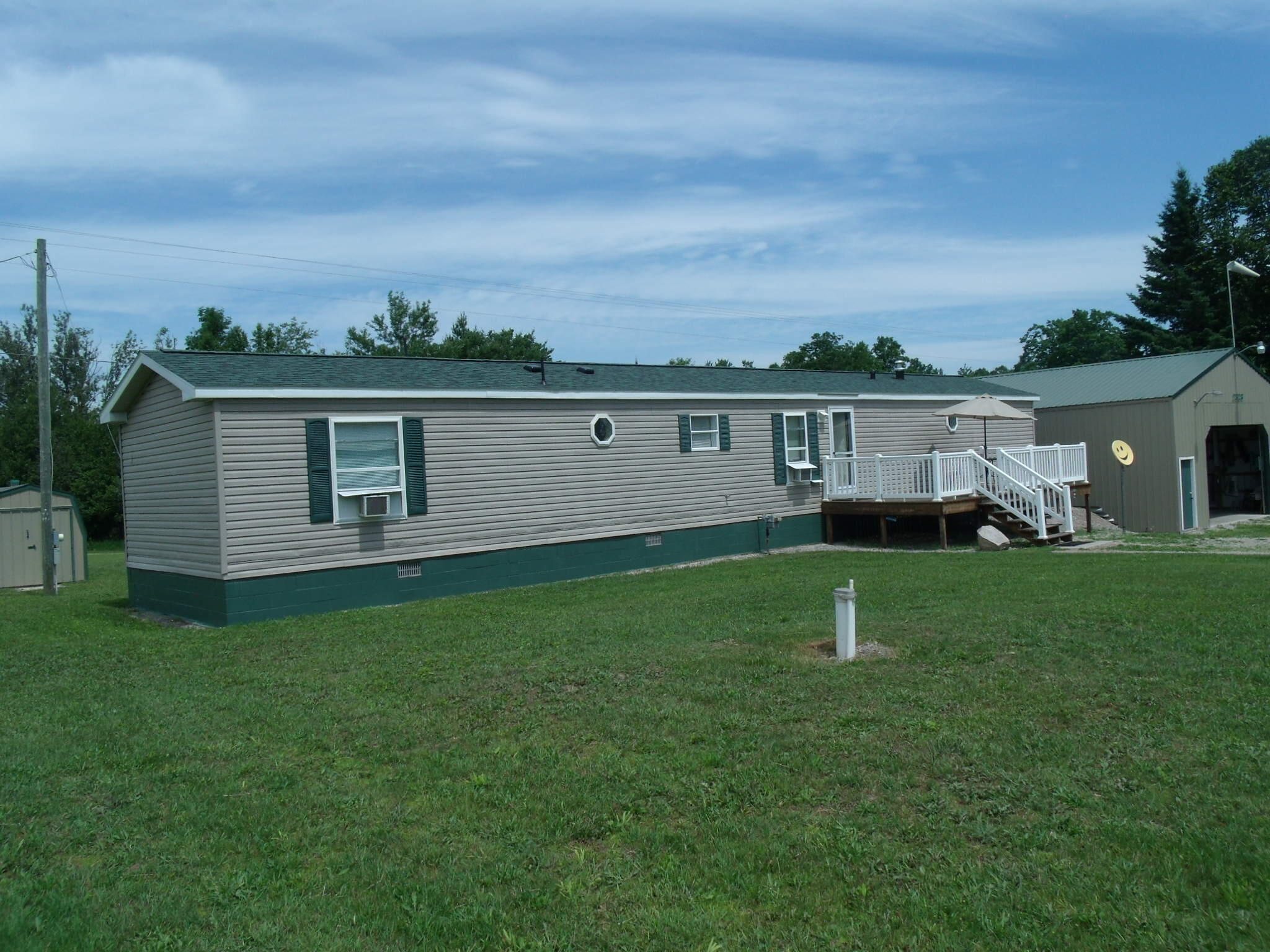 Onaway, Michigan 49765, United States, 3 Bedrooms Bedrooms, ,2 BathroomsBathrooms,Residential,Active,159926