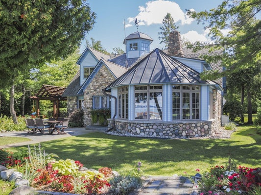 812 LAKESIDE DR, MACKINAW CITY, MI 49701 - Image 6c908f61ba0e5719660850a7e0391262/1678486332